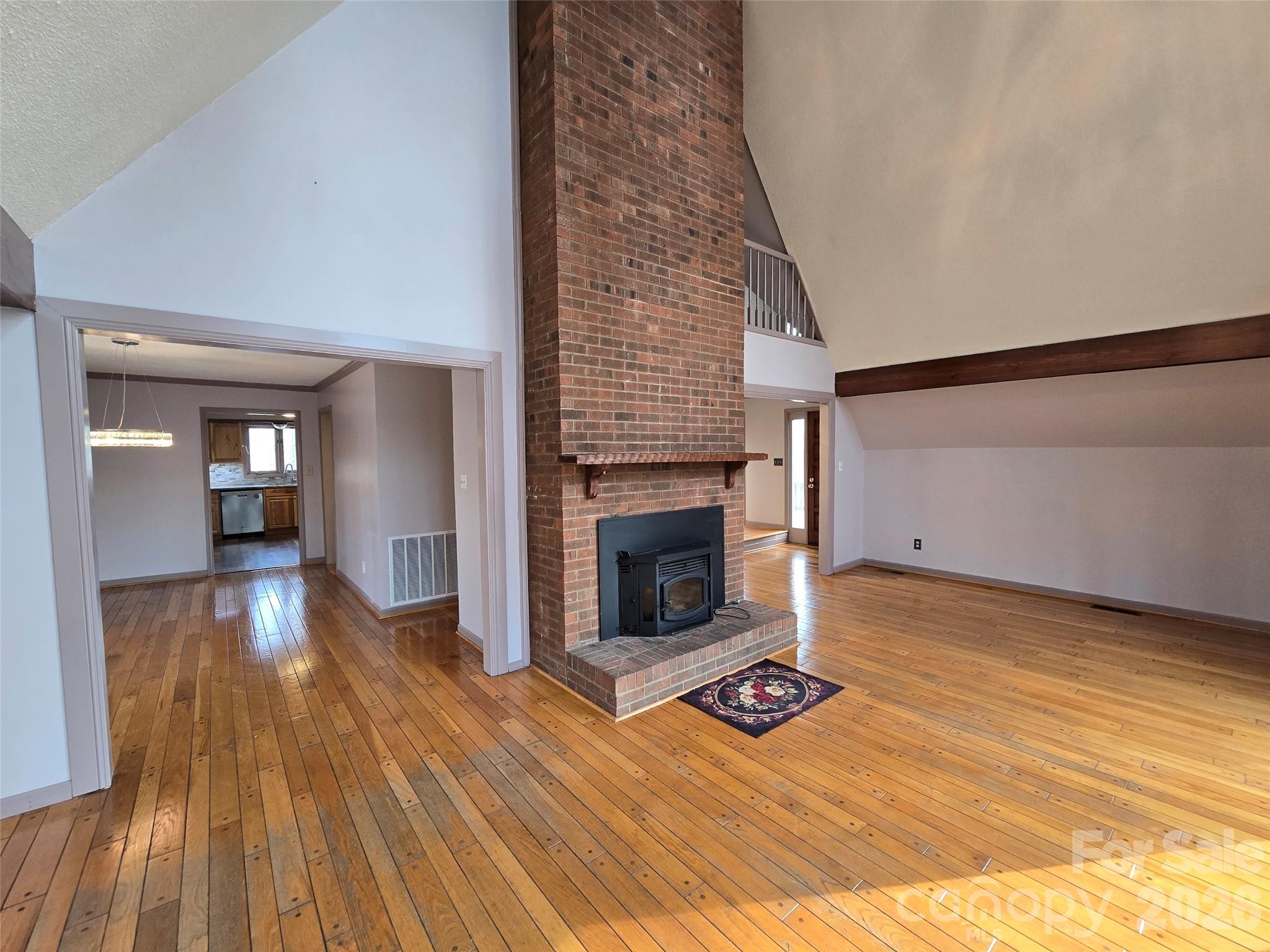 6782 Shiloh Road — Liberty