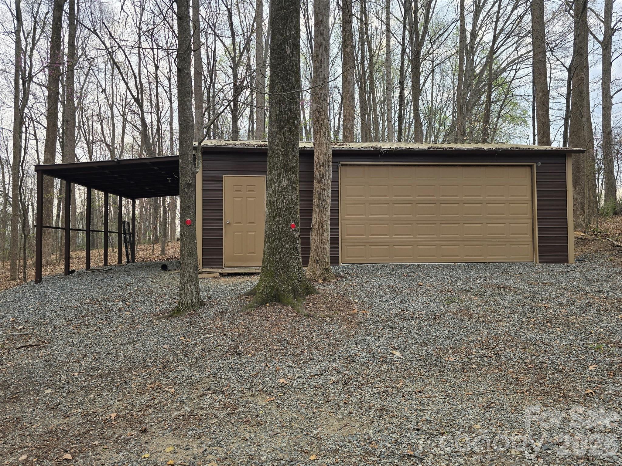 6782 Shiloh Road — Liberty