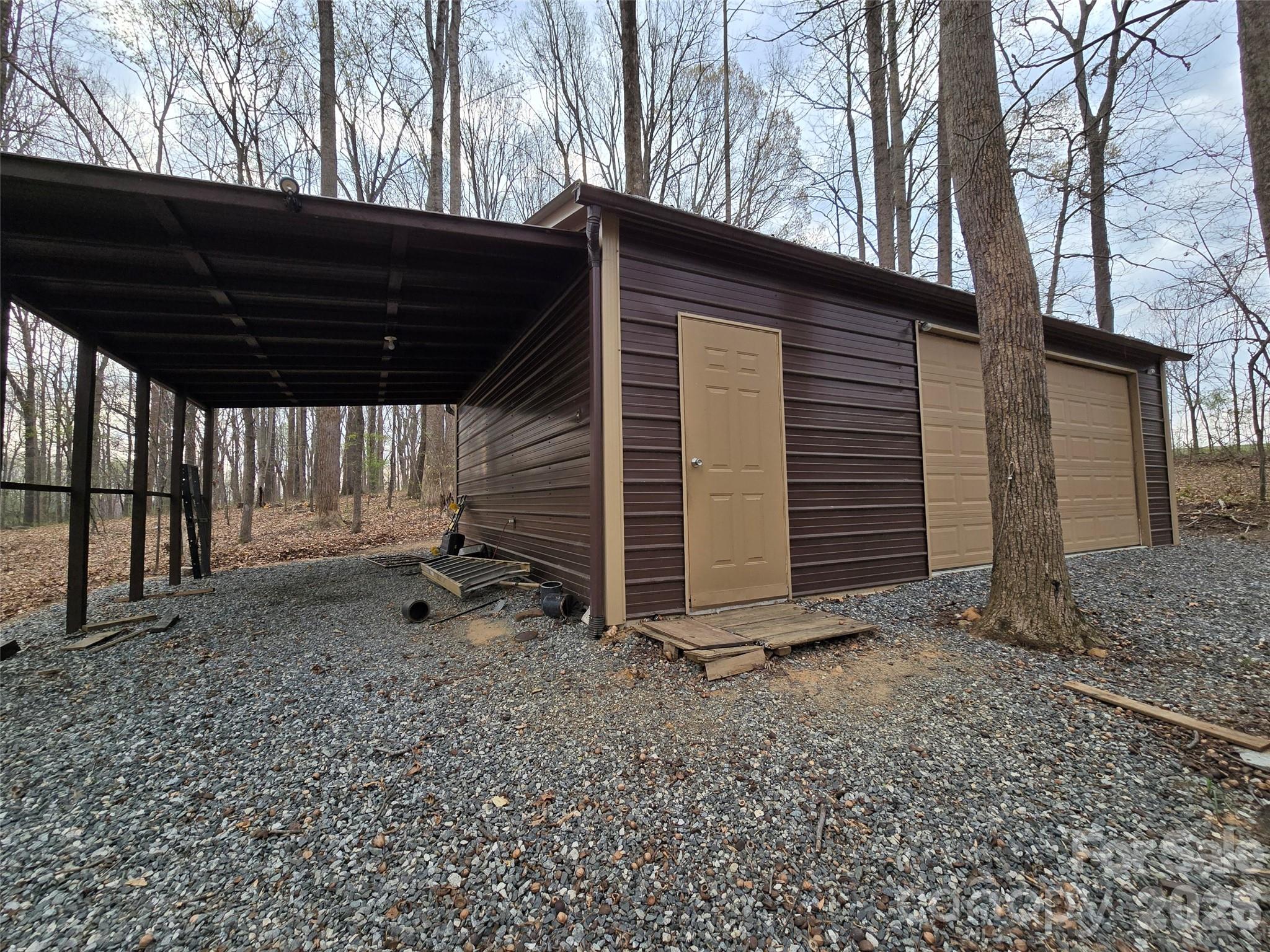 6782 Shiloh Road — Liberty
