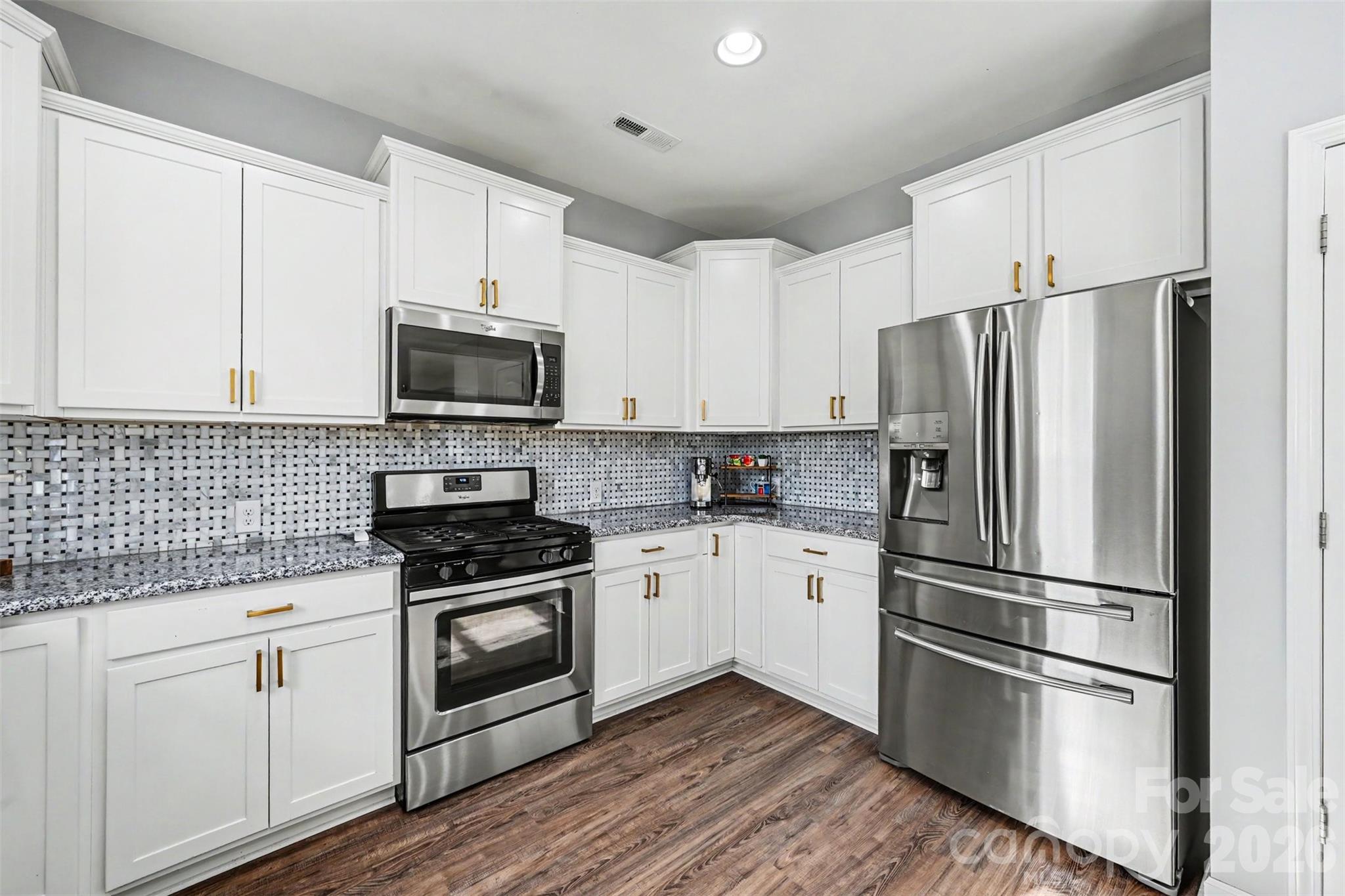 7015 Founders Way — Harrisburg