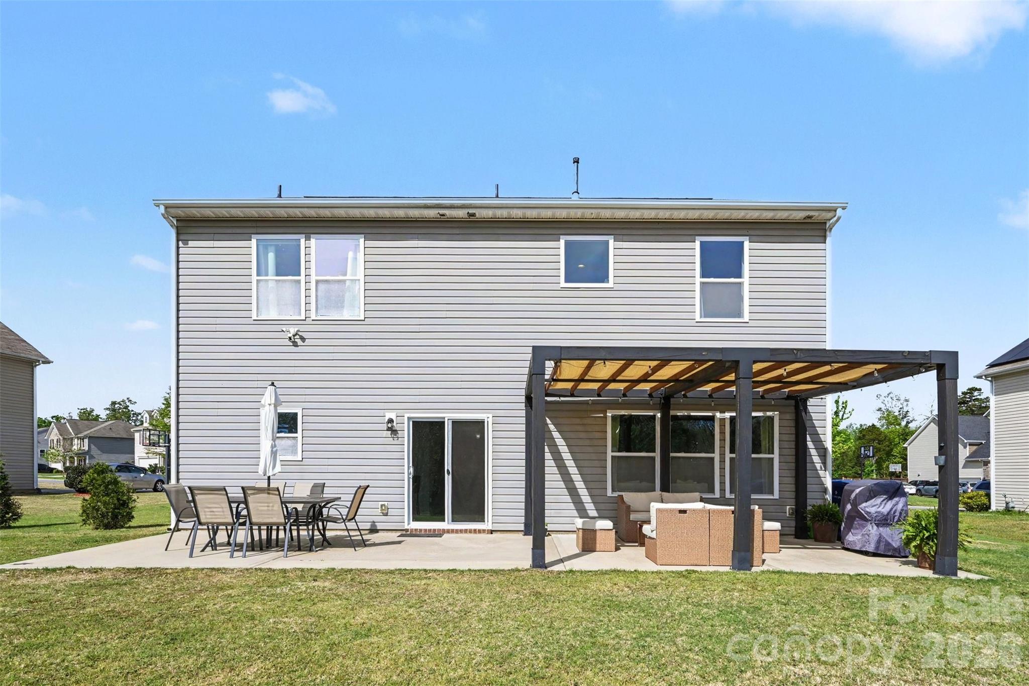 7015 Founders Way — Harrisburg