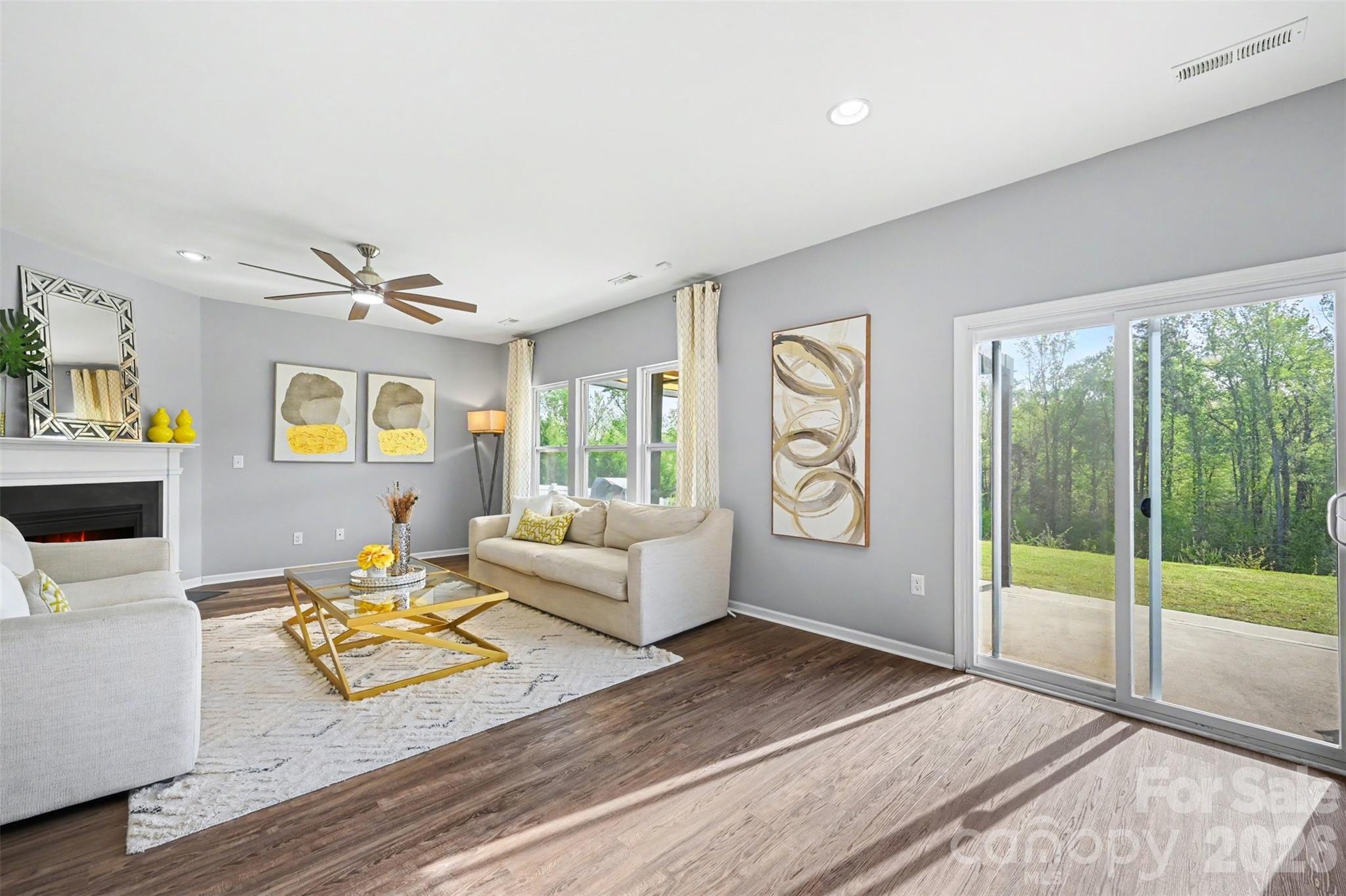 7015 Founders Way — Harrisburg