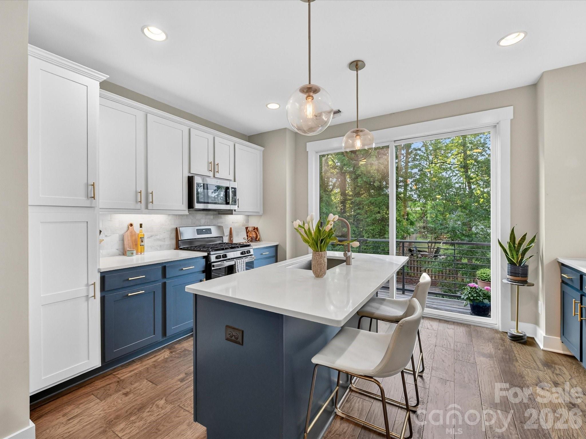2915 Simpson Drive — Charlotte