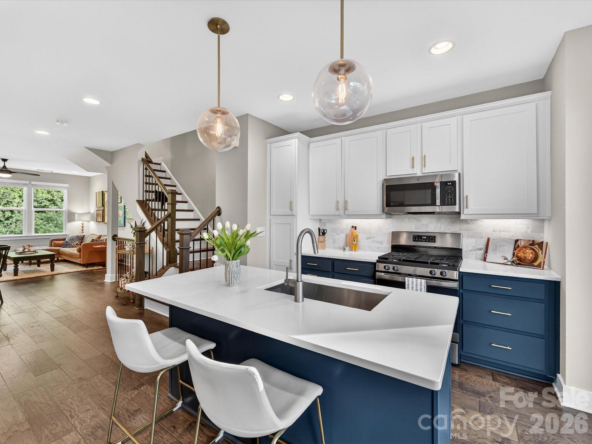 2915 Simpson Drive — Charlotte