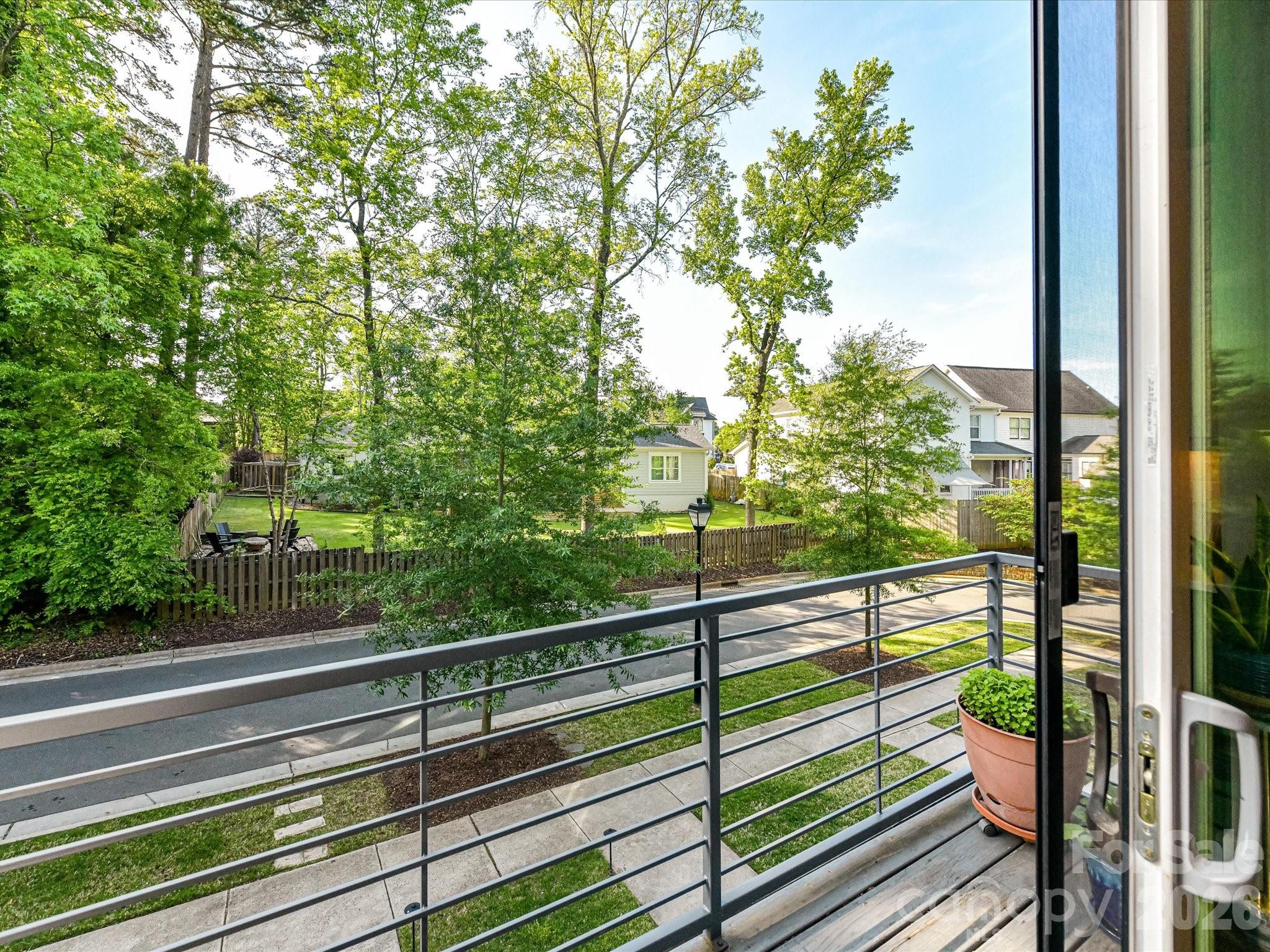 2915 Simpson Drive — Charlotte