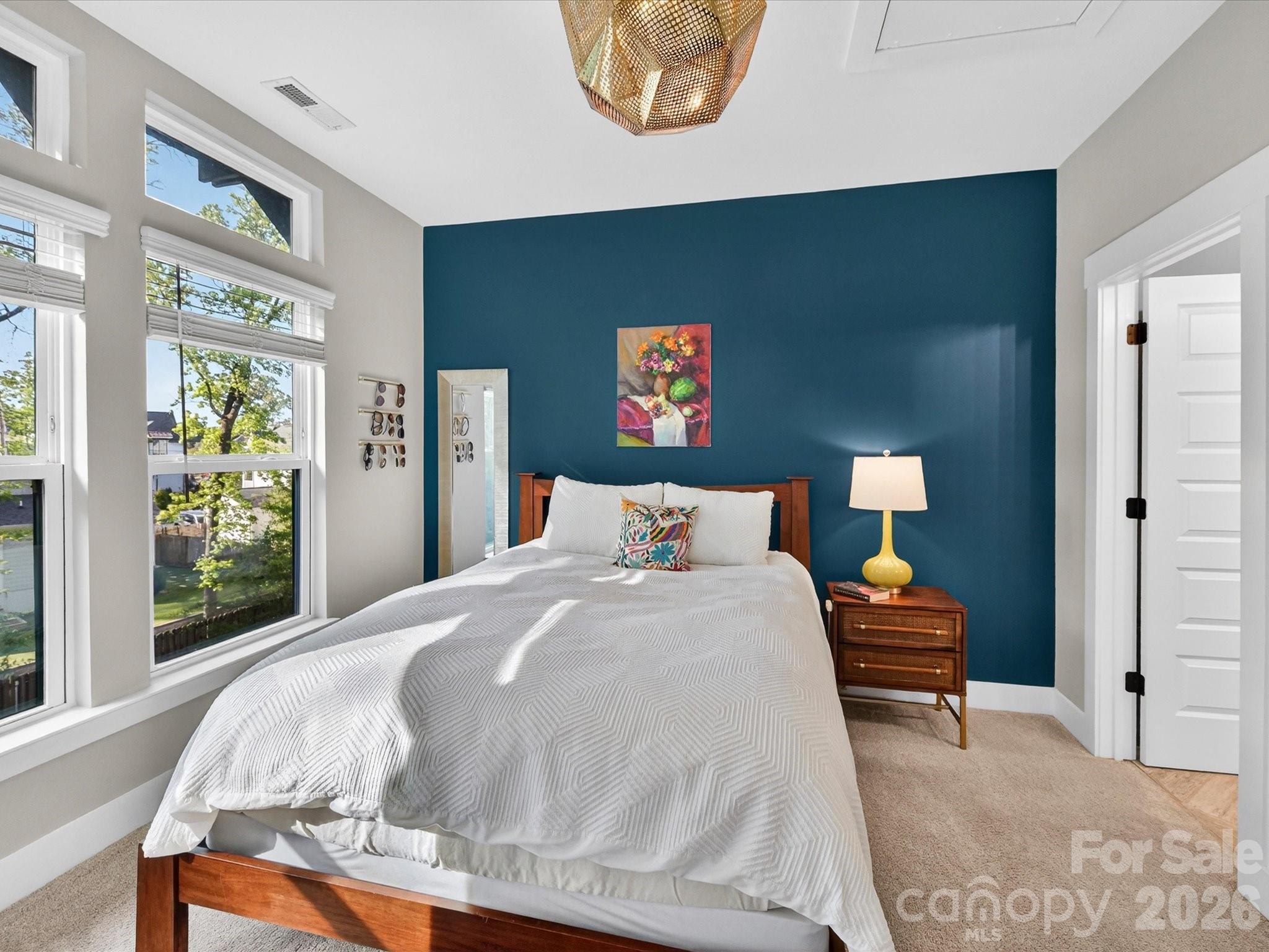 2915 Simpson Drive — Charlotte