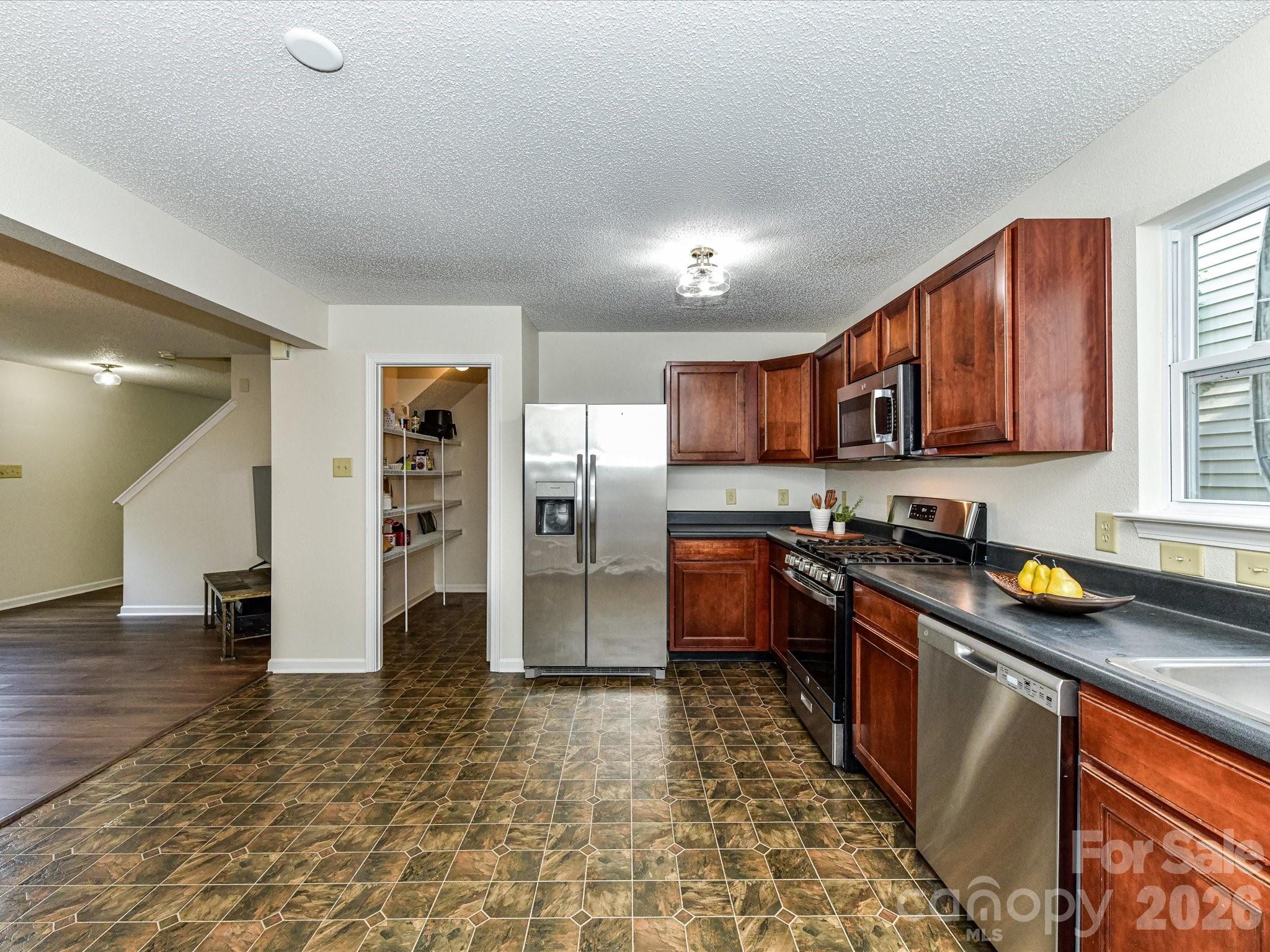 7144 Sycamore Grove Court — Charlotte