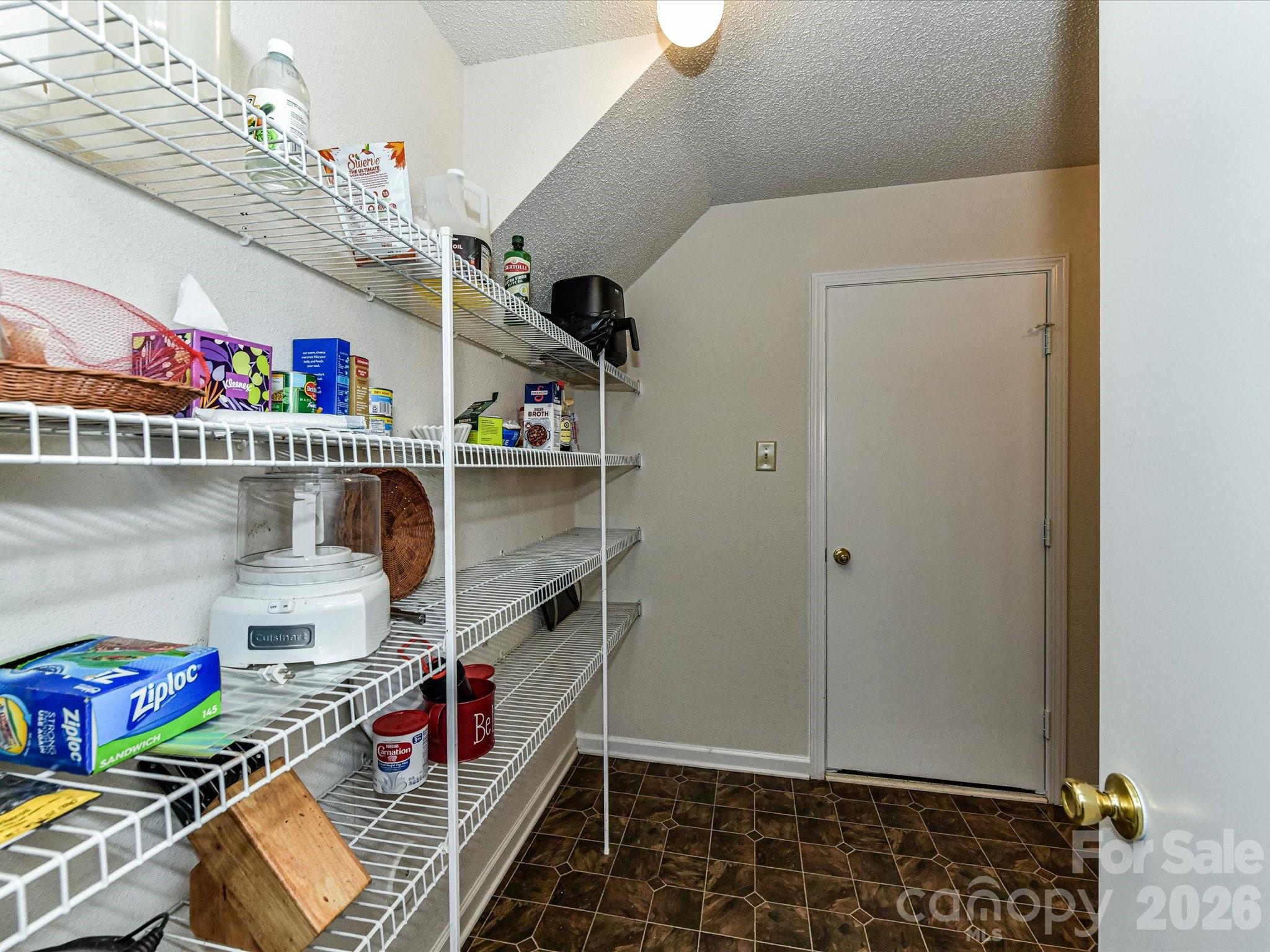 7144 Sycamore Grove Court — Charlotte