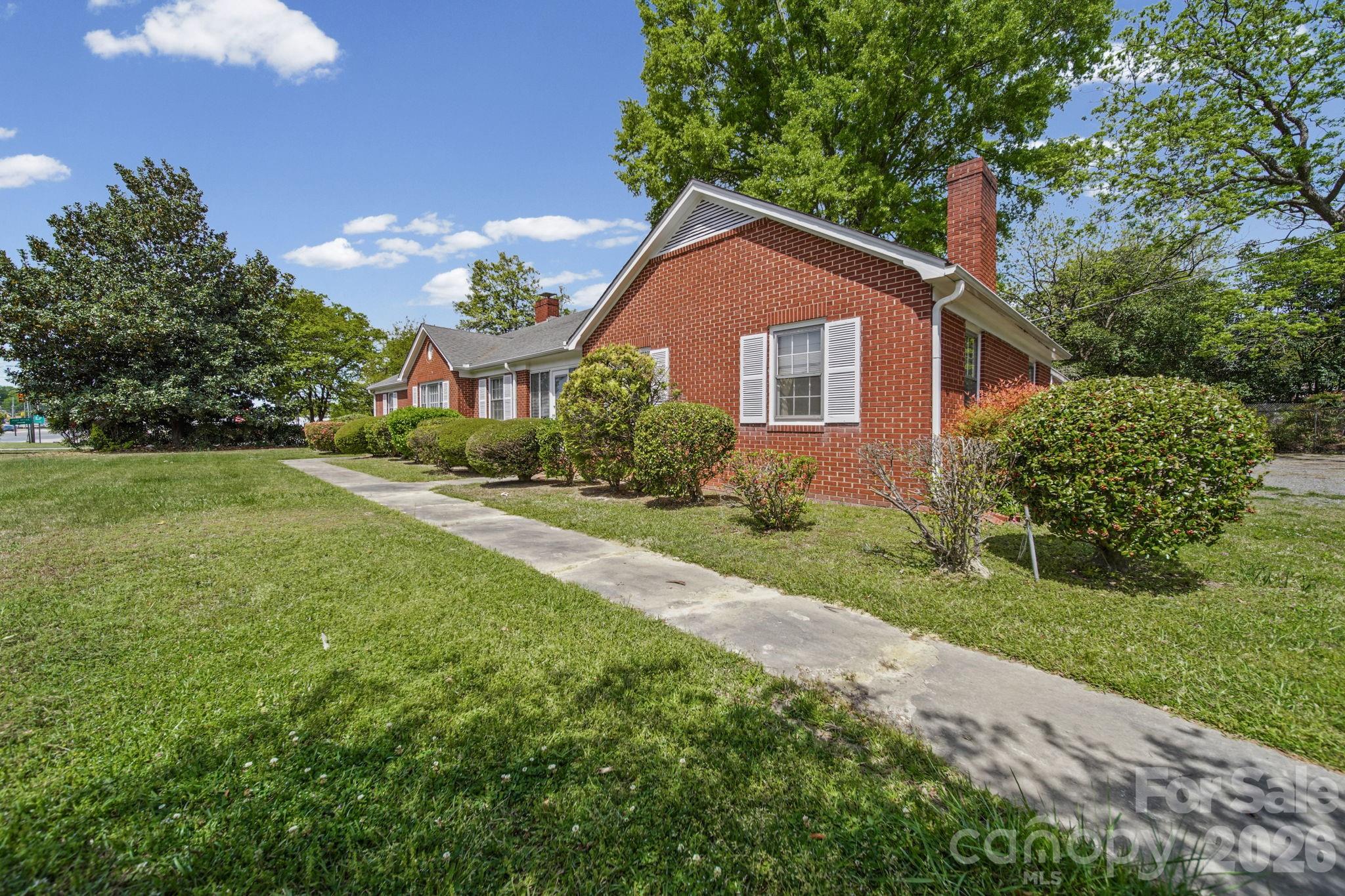 6811 E Highway 74 Boulevard — Marshville