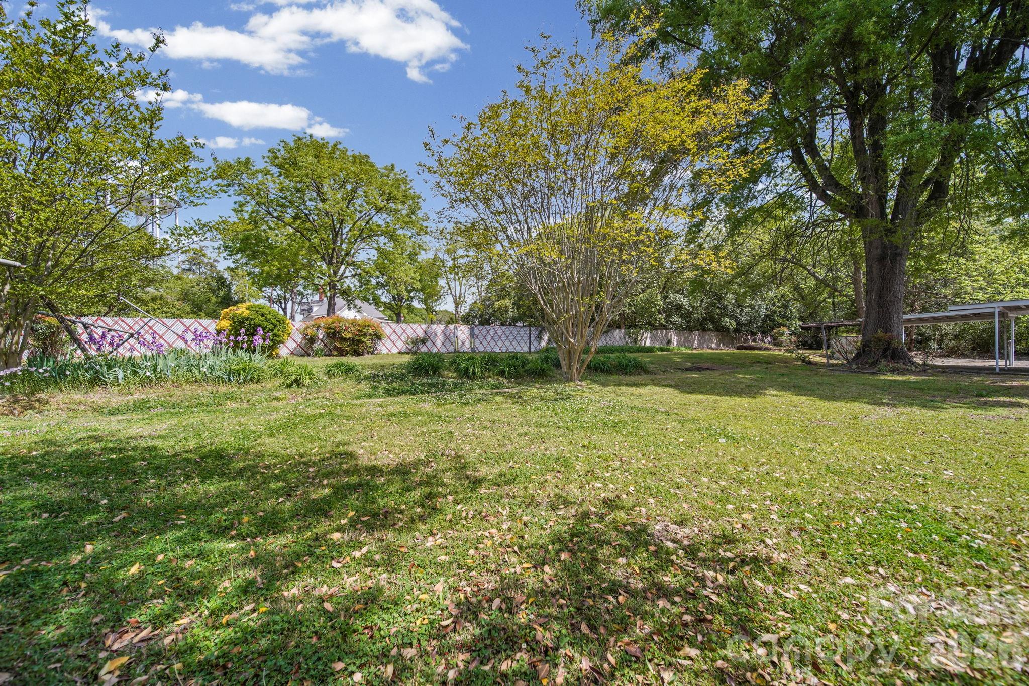 6811 E Highway 74 Boulevard — Marshville