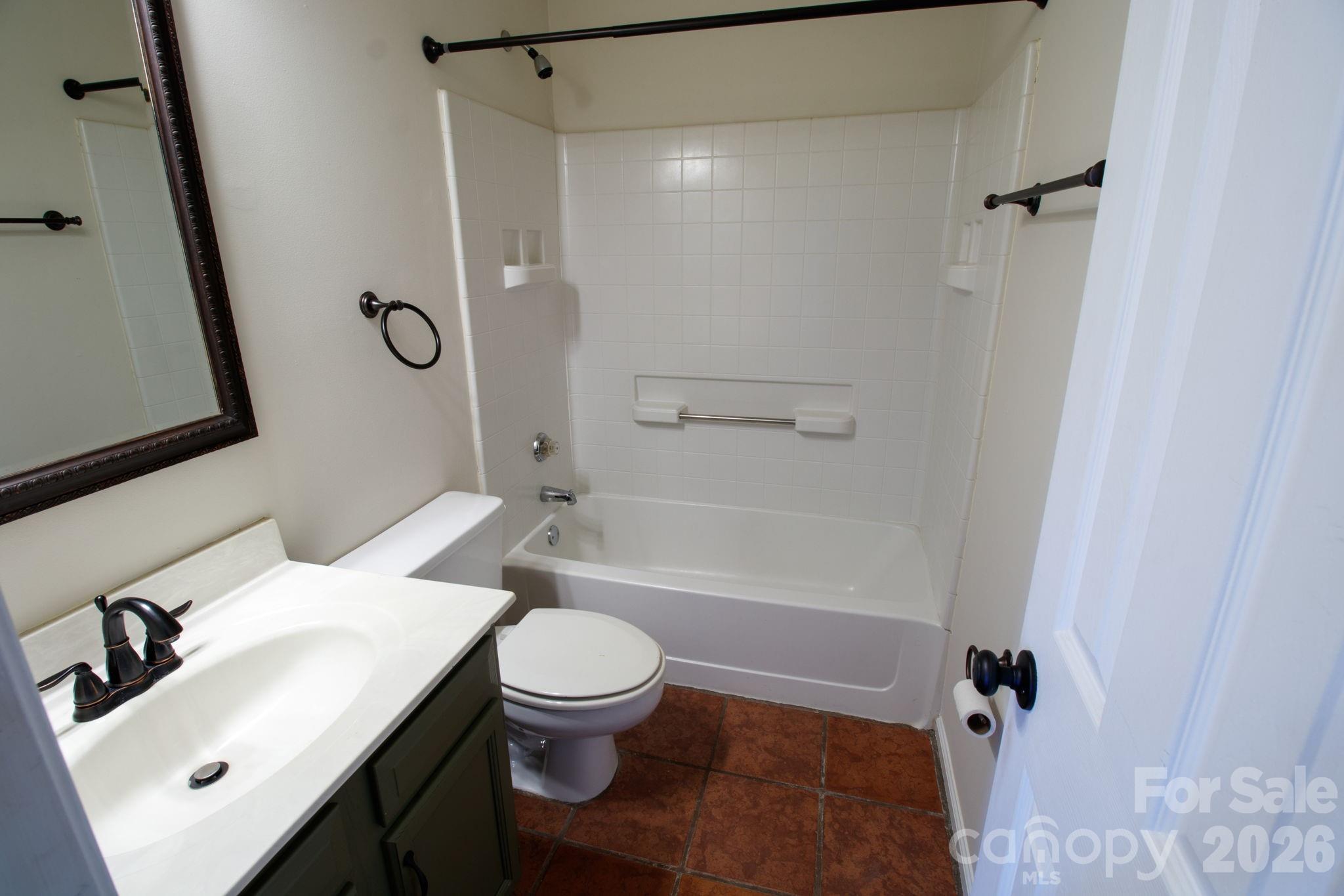 9313 Four Mile Creek Road — Charlotte