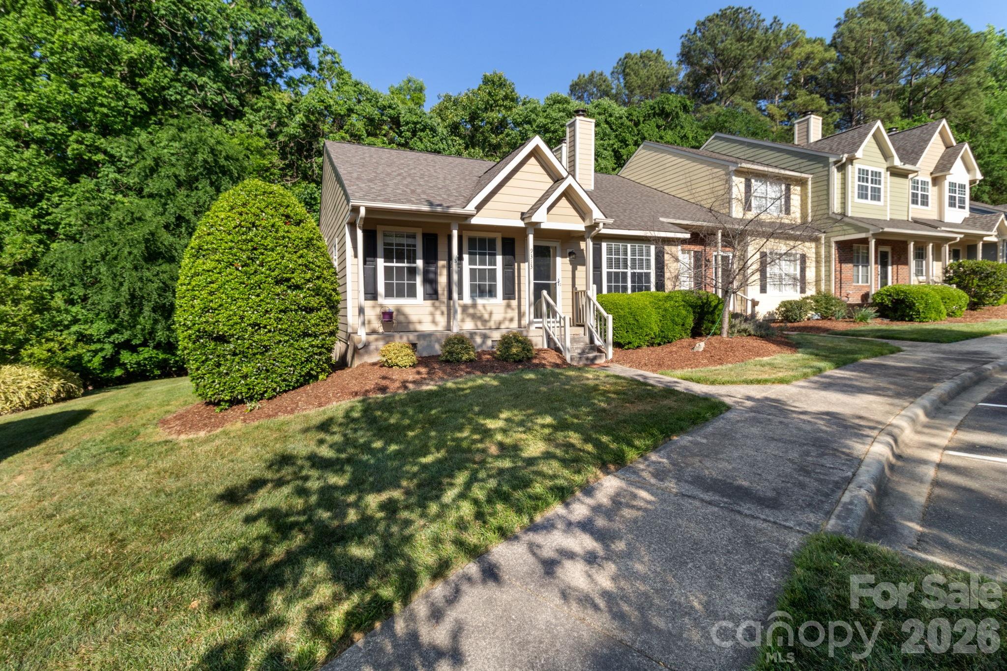 9313 Four Mile Creek Road — Charlotte