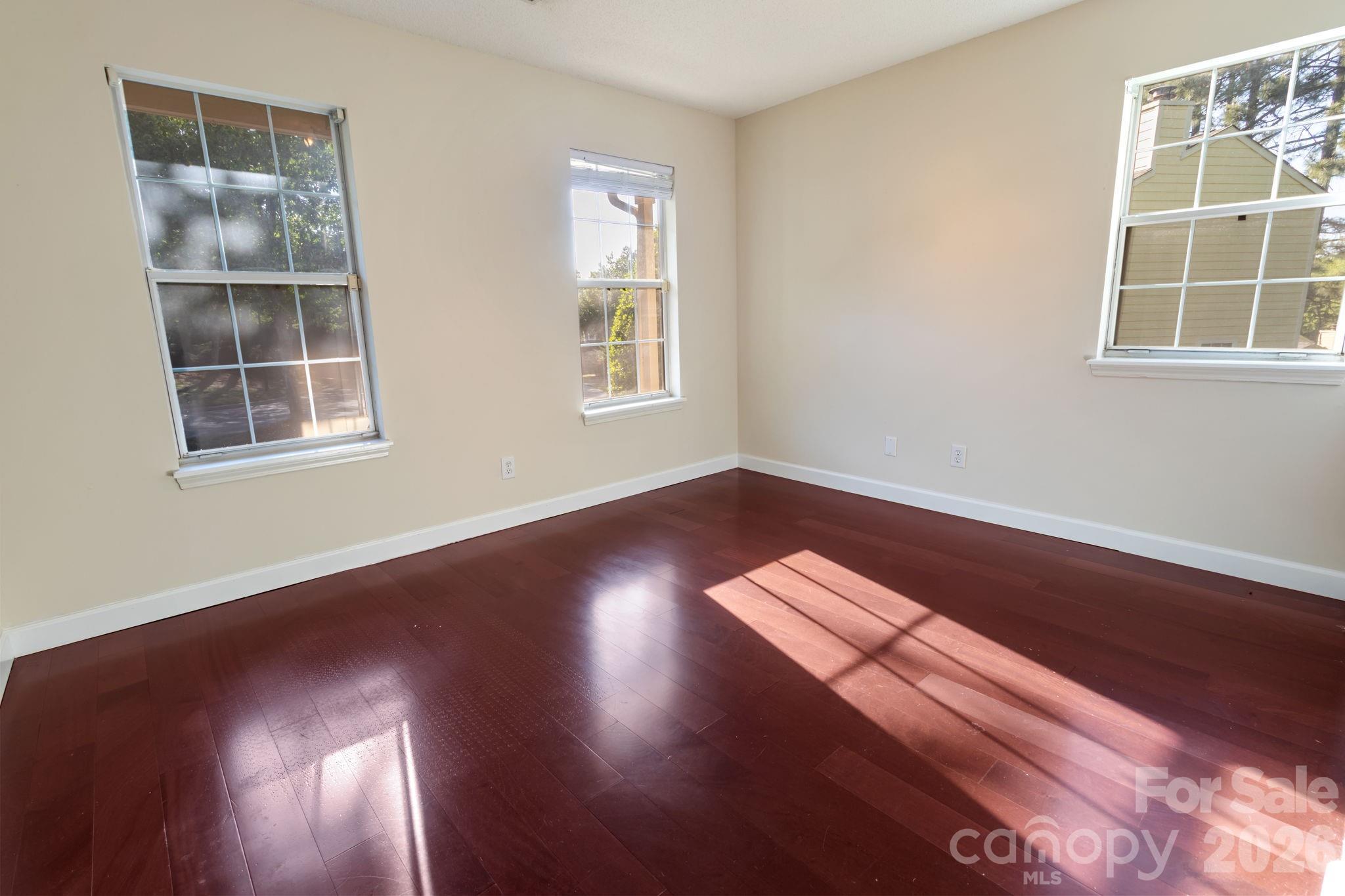 9313 Four Mile Creek Road — Charlotte