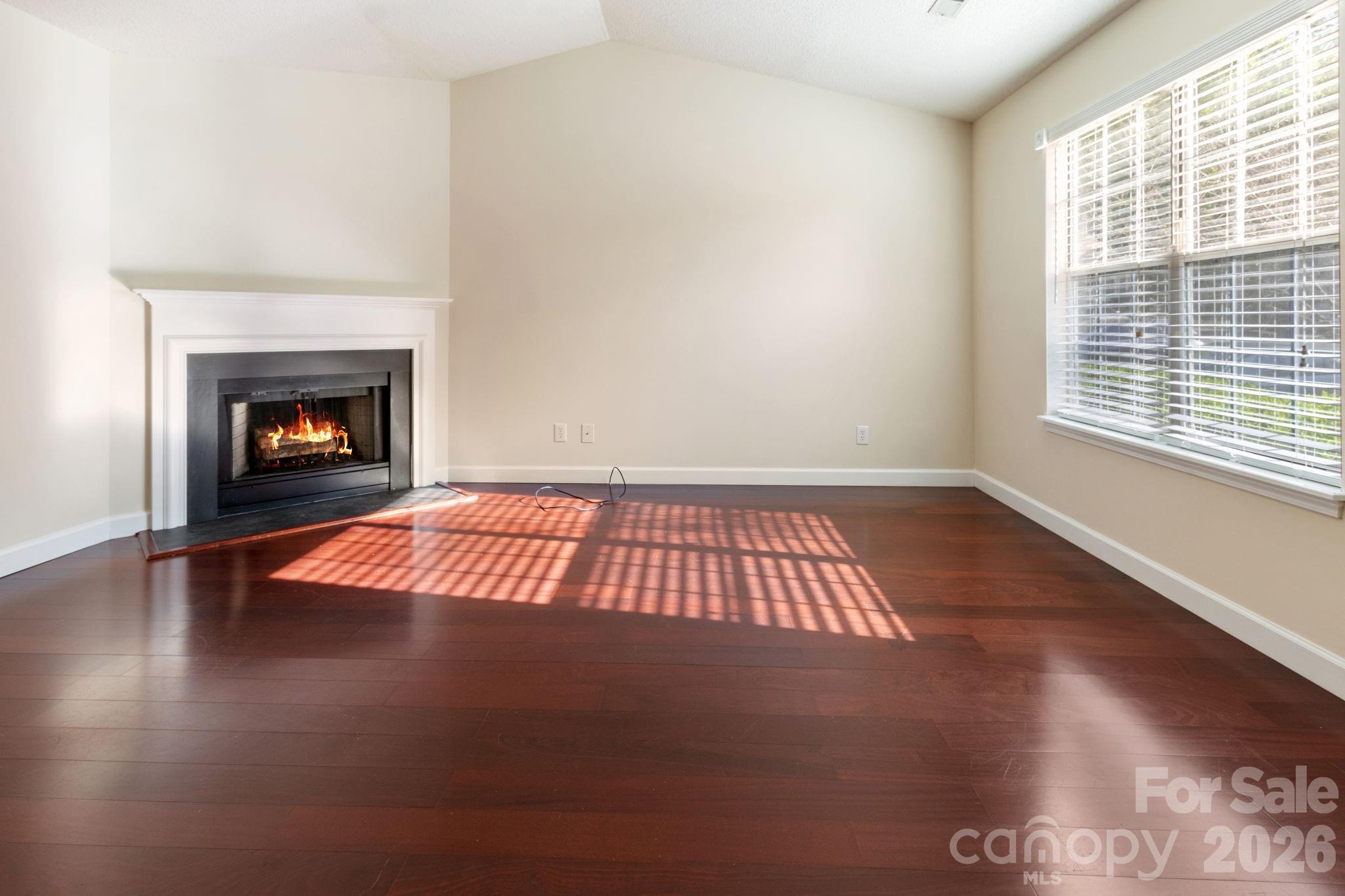 9313 Four Mile Creek Road — Charlotte