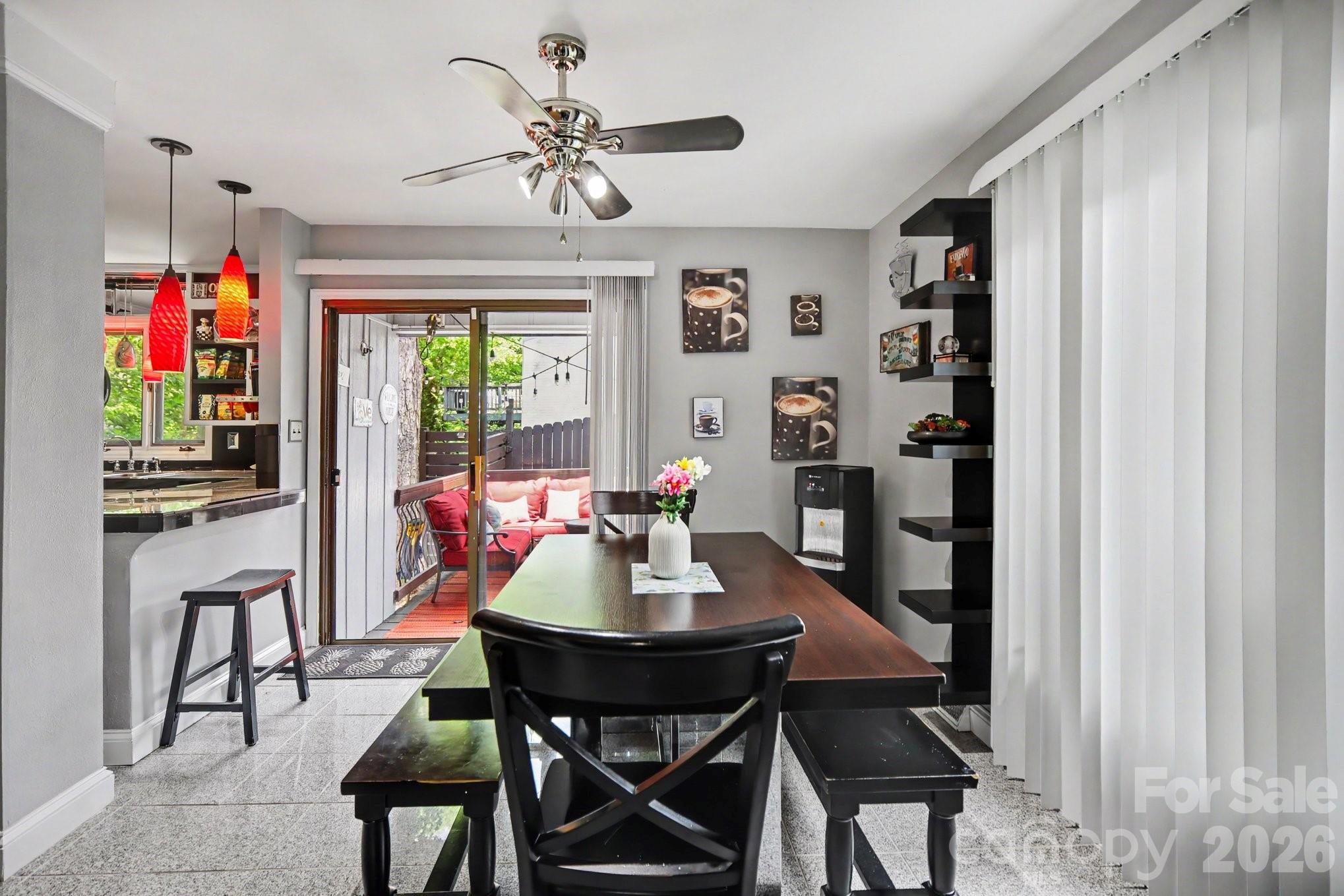 7108 Hollyhouse Drive — Charlotte