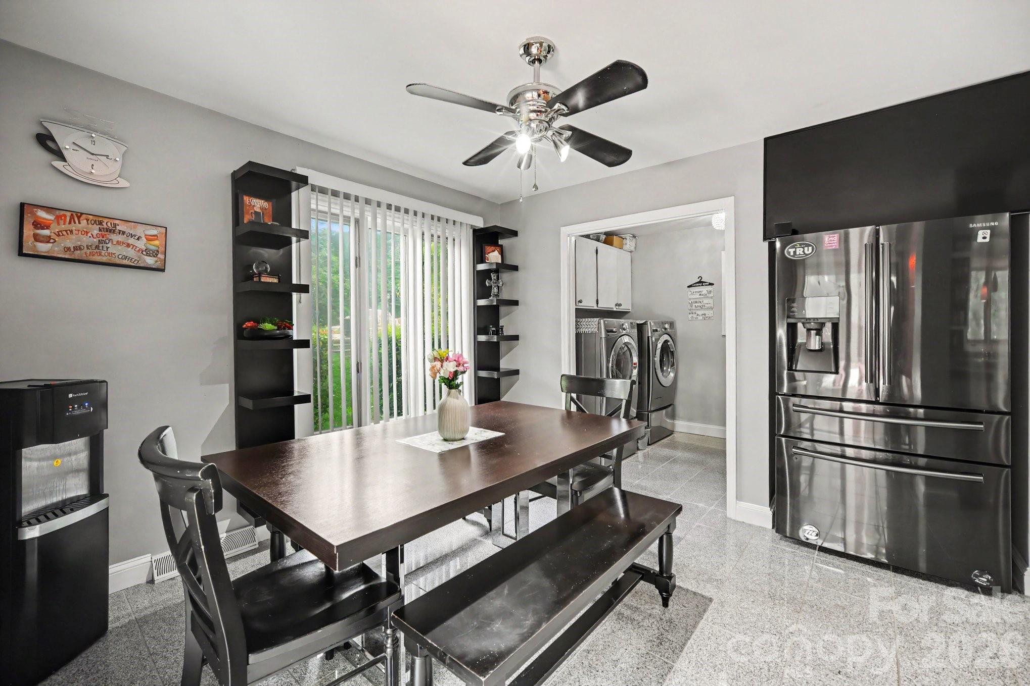 7108 Hollyhouse Drive — Charlotte