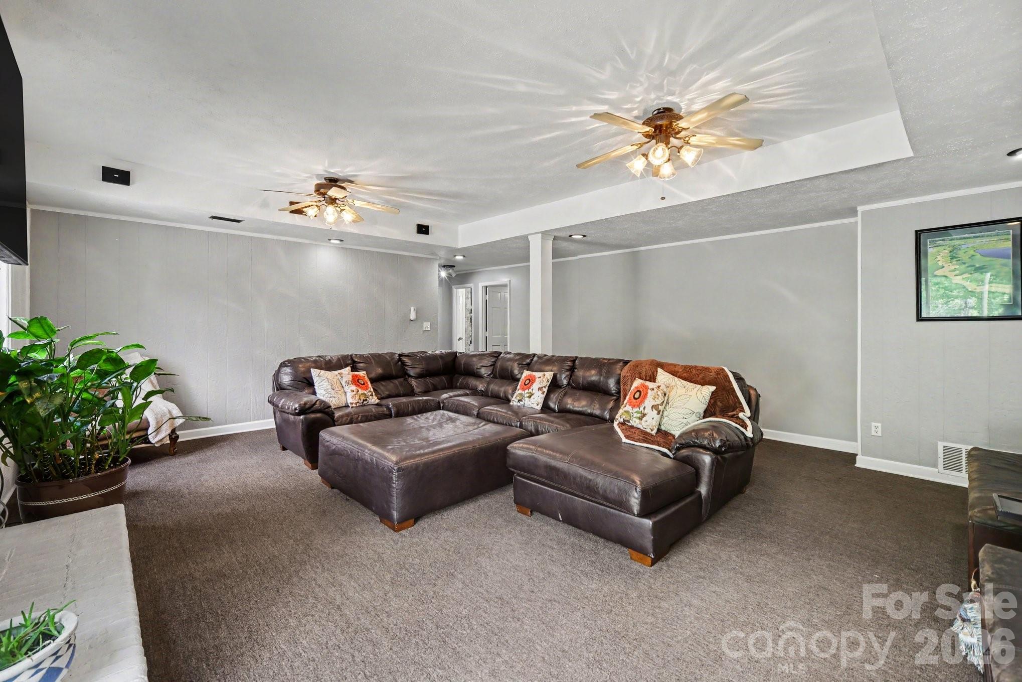 7108 Hollyhouse Drive — Charlotte