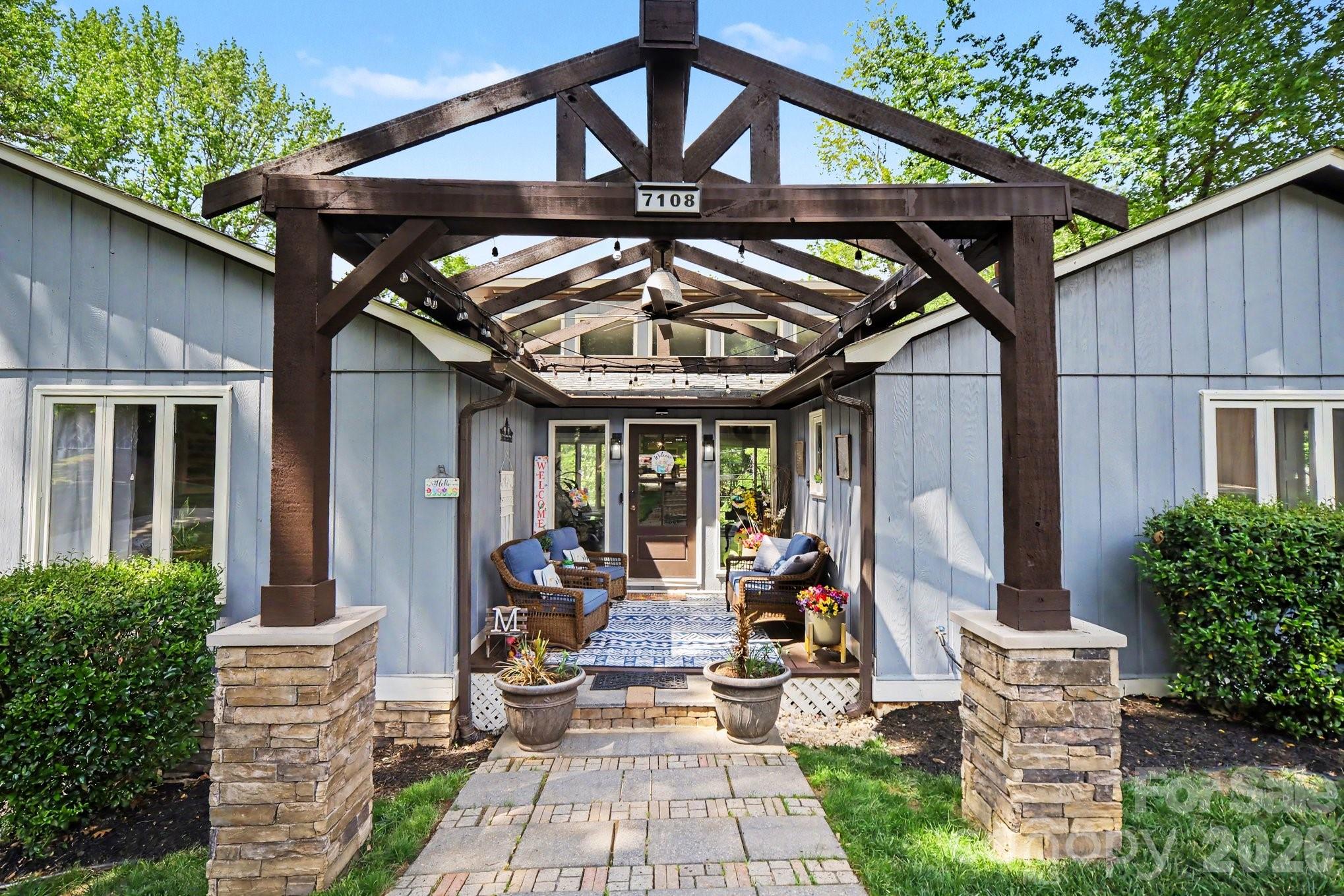 7108 Hollyhouse Drive — Charlotte