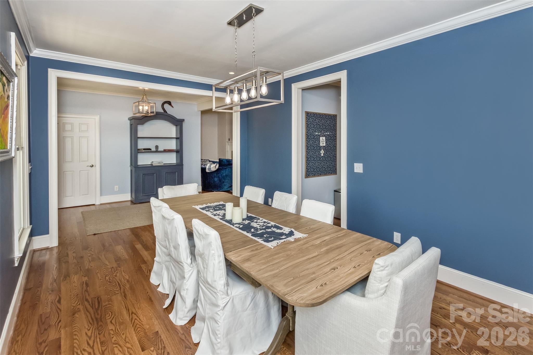 378 Collinsville Road — Columbus