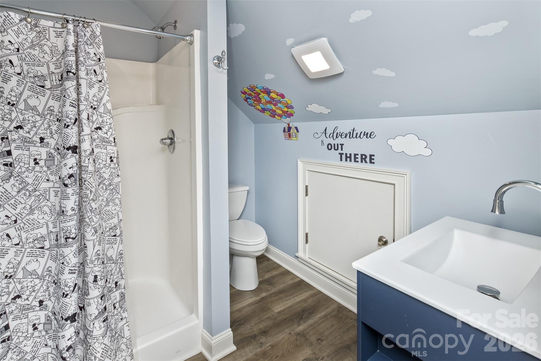 378 Collinsville Road — Columbus