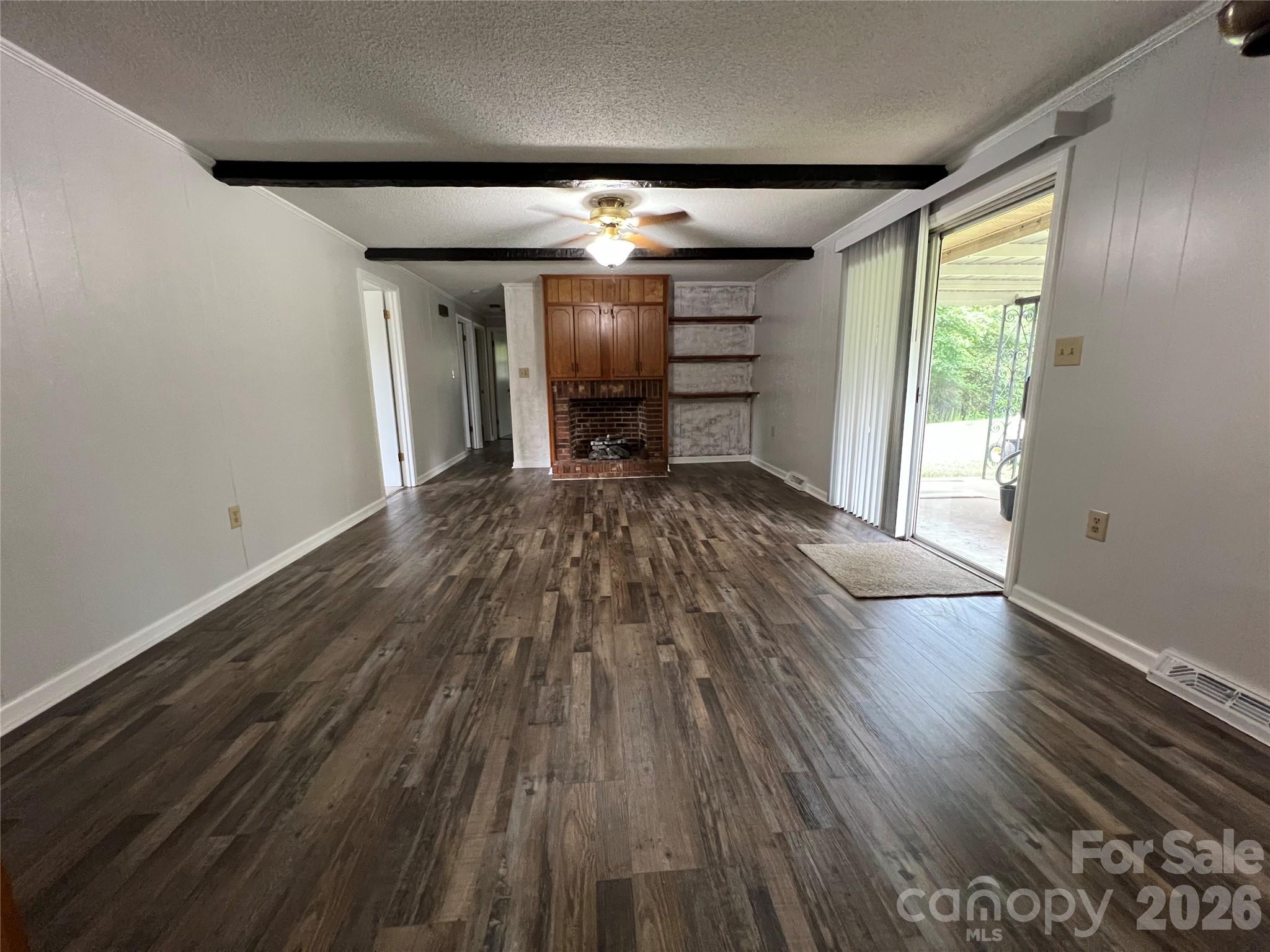 649 Pine Street Extension — Forest City