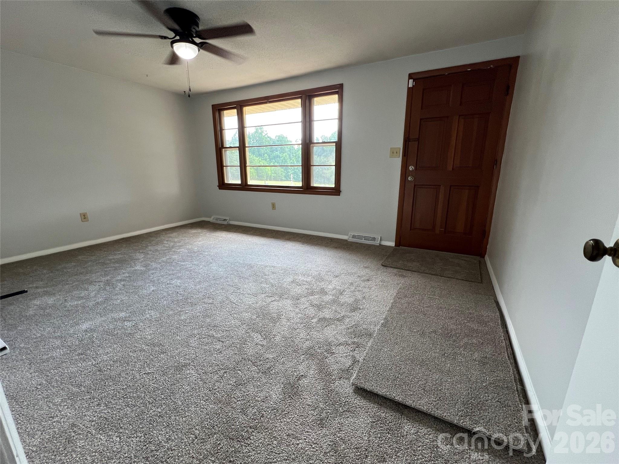 649 Pine Street Extension — Forest City
