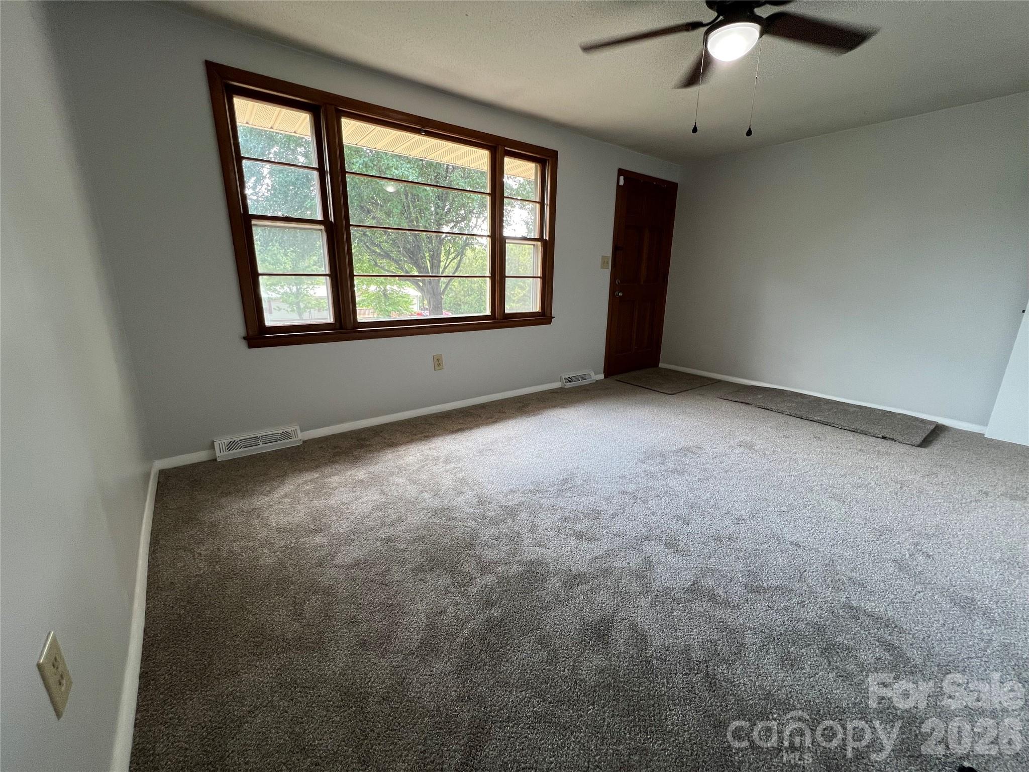 649 Pine Street Extension — Forest City