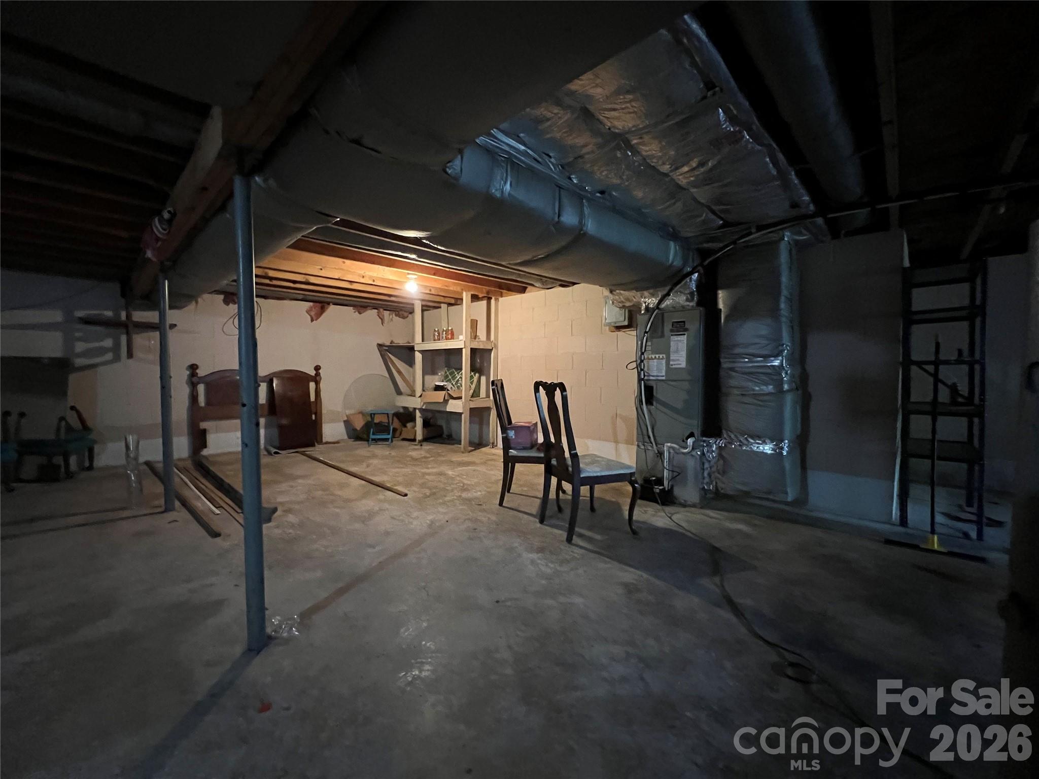 649 Pine Street Extension — Forest City