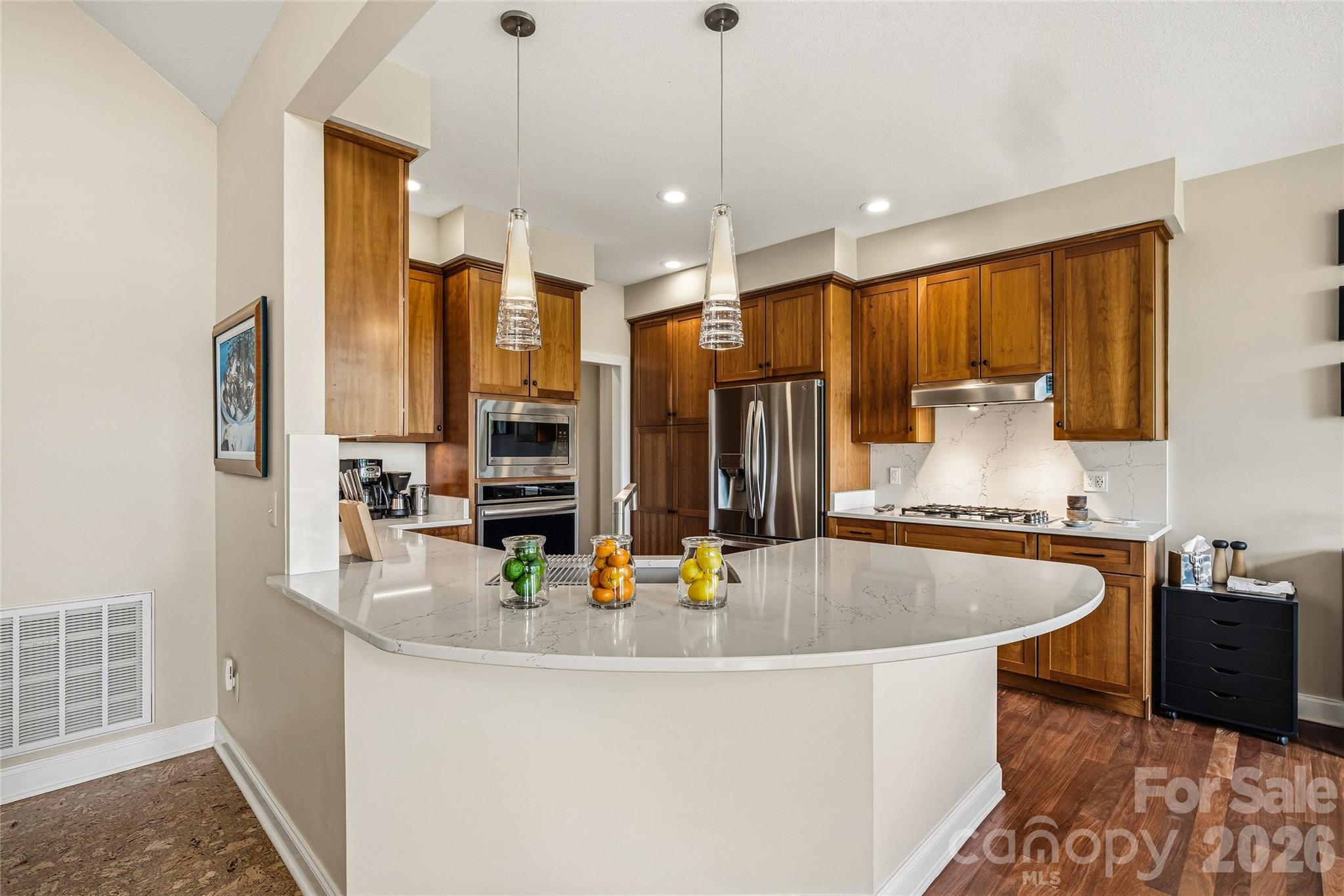 135 Crossvine Trail — Hendersonville