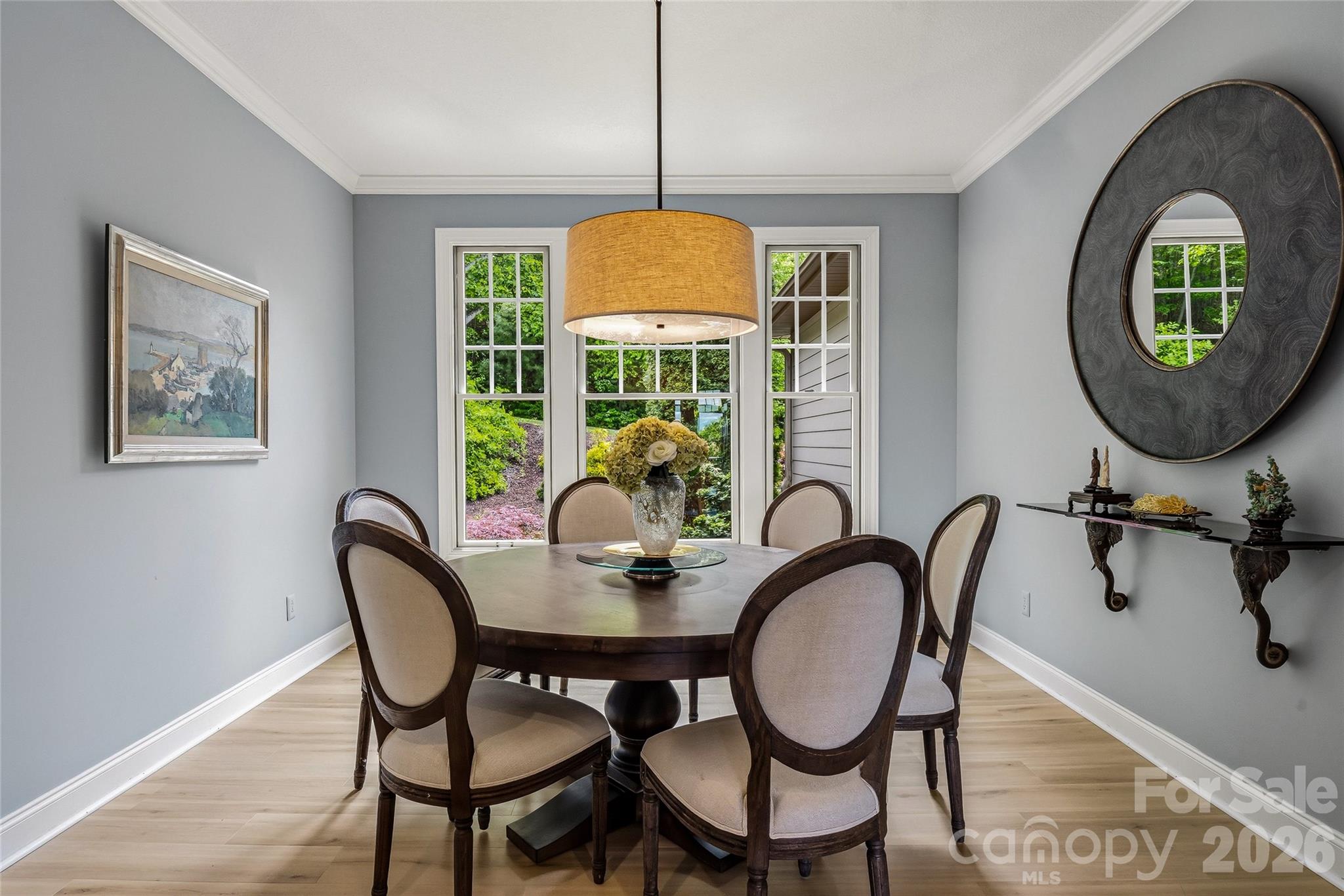135 Crossvine Trail — Hendersonville