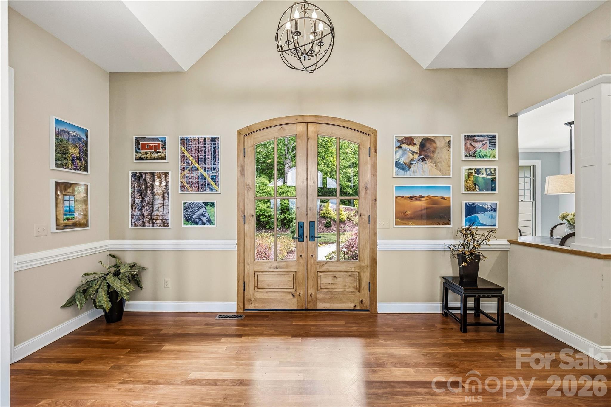 135 Crossvine Trail — Hendersonville