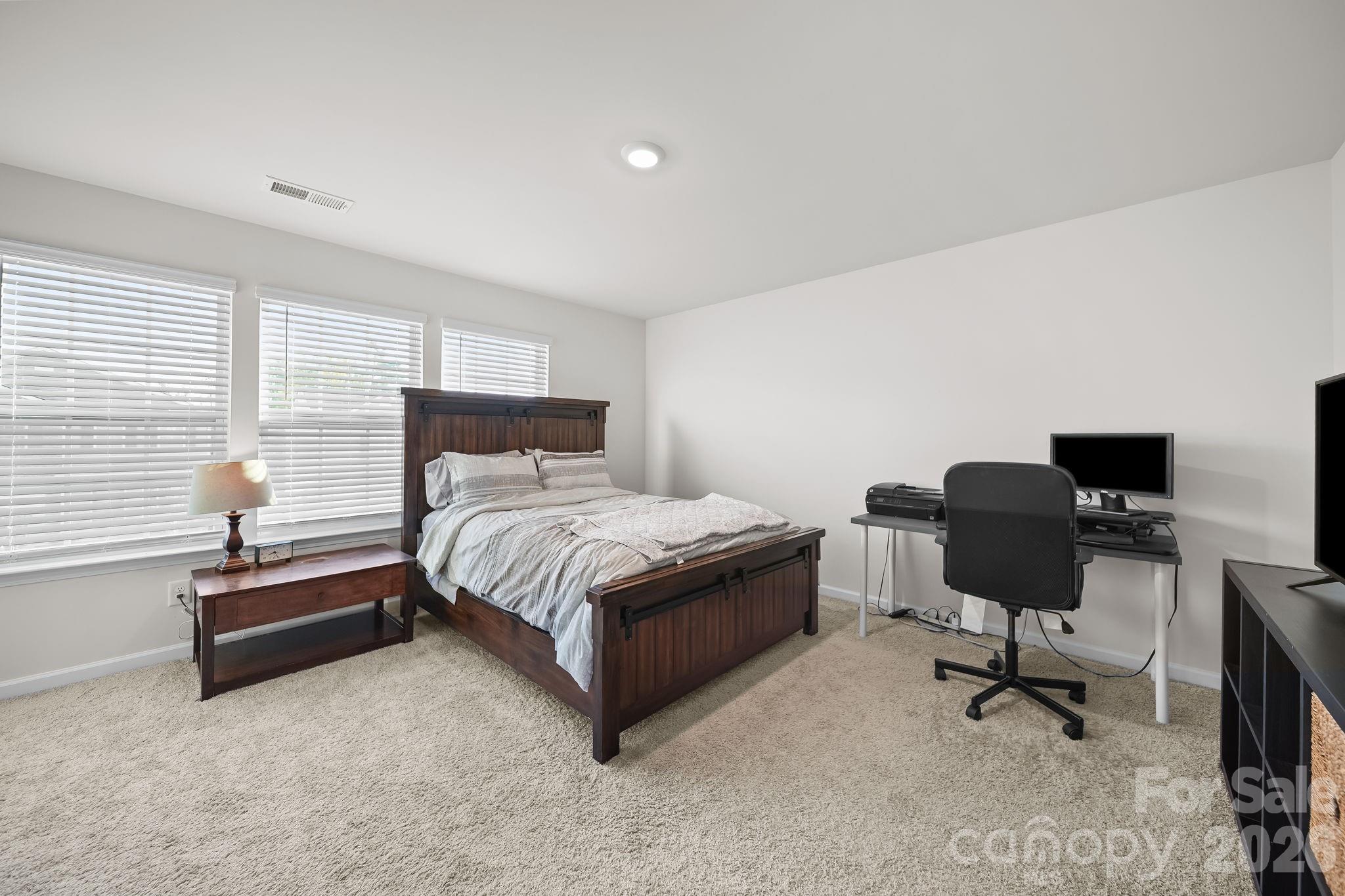 2130 Eastway Drive — Dallas