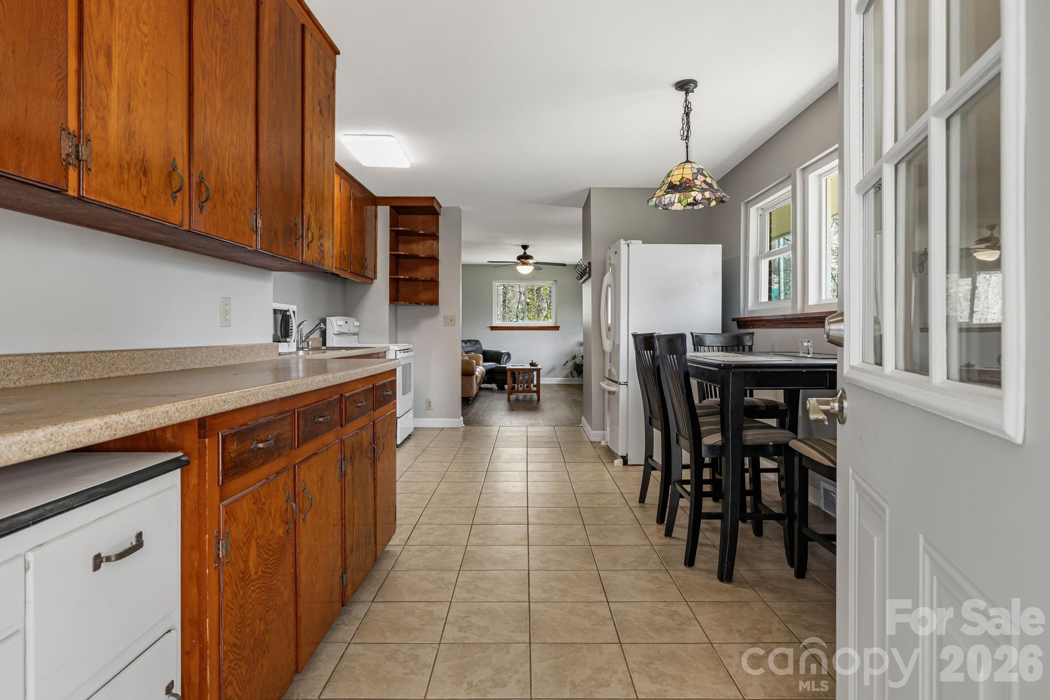 194 Carolina Avenue — Brevard