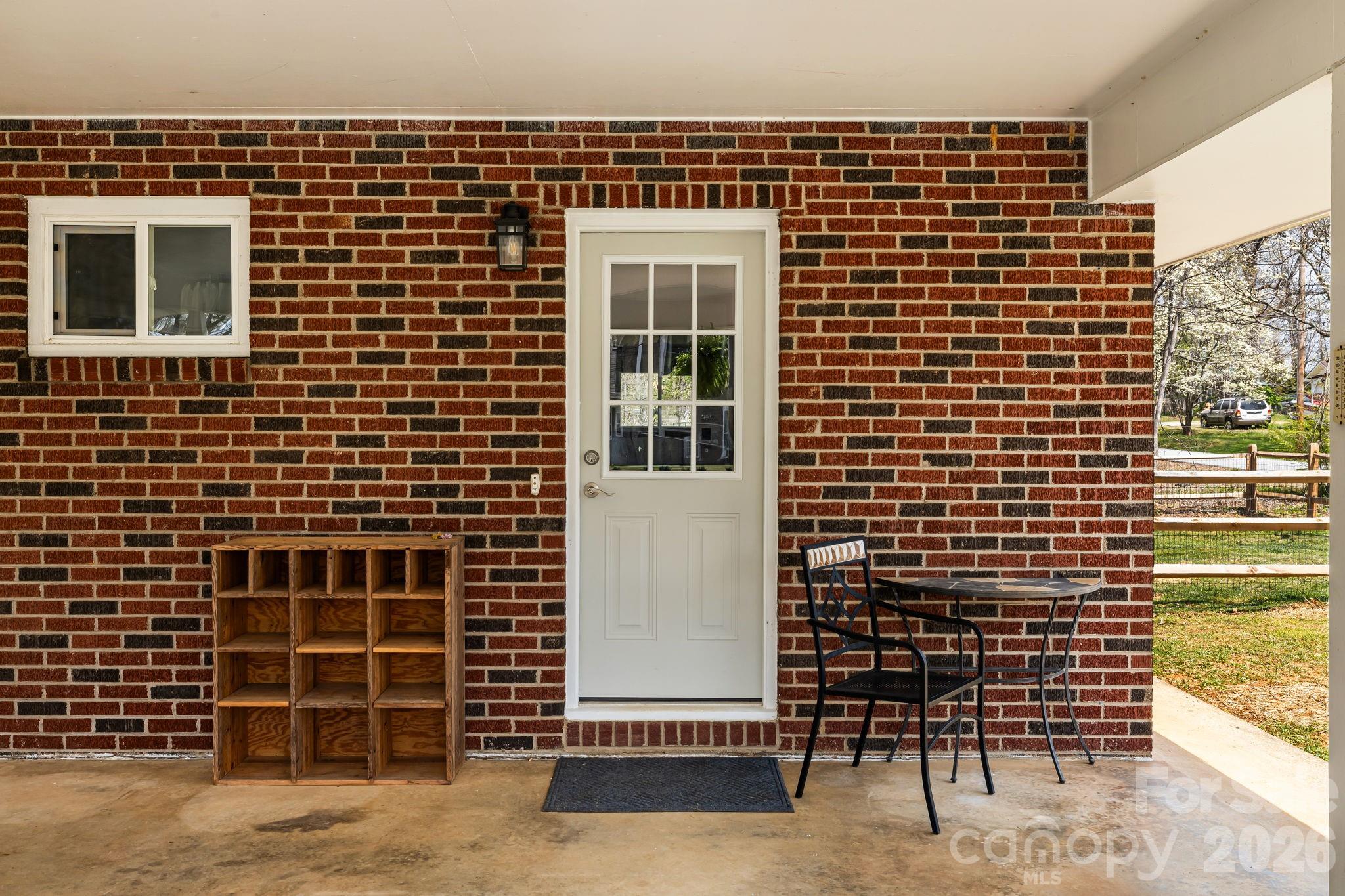 194 Carolina Avenue — Brevard