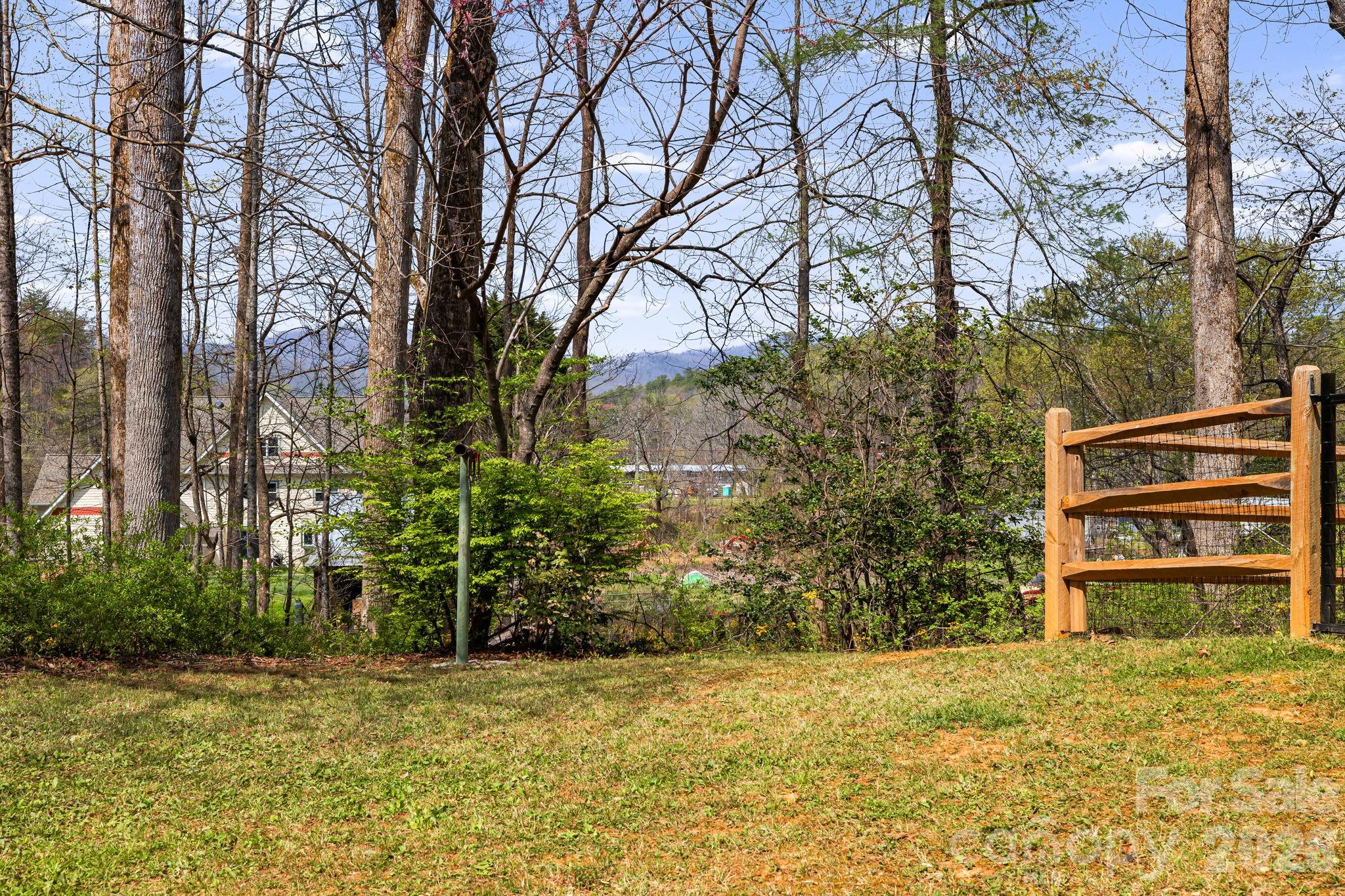 194 Carolina Avenue — Brevard