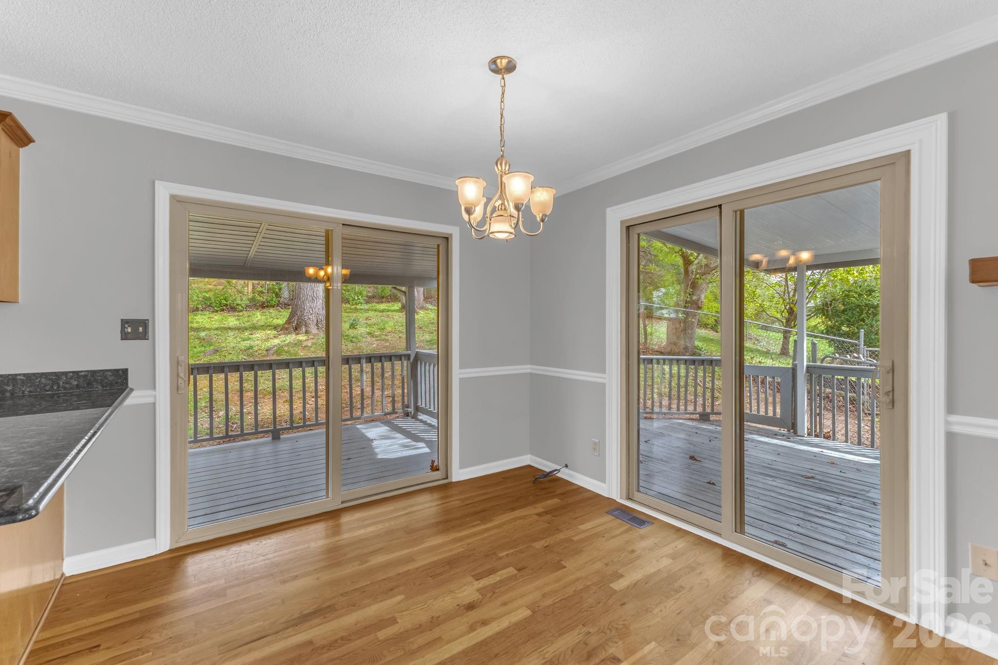 147 Elkwood Road — Asheville