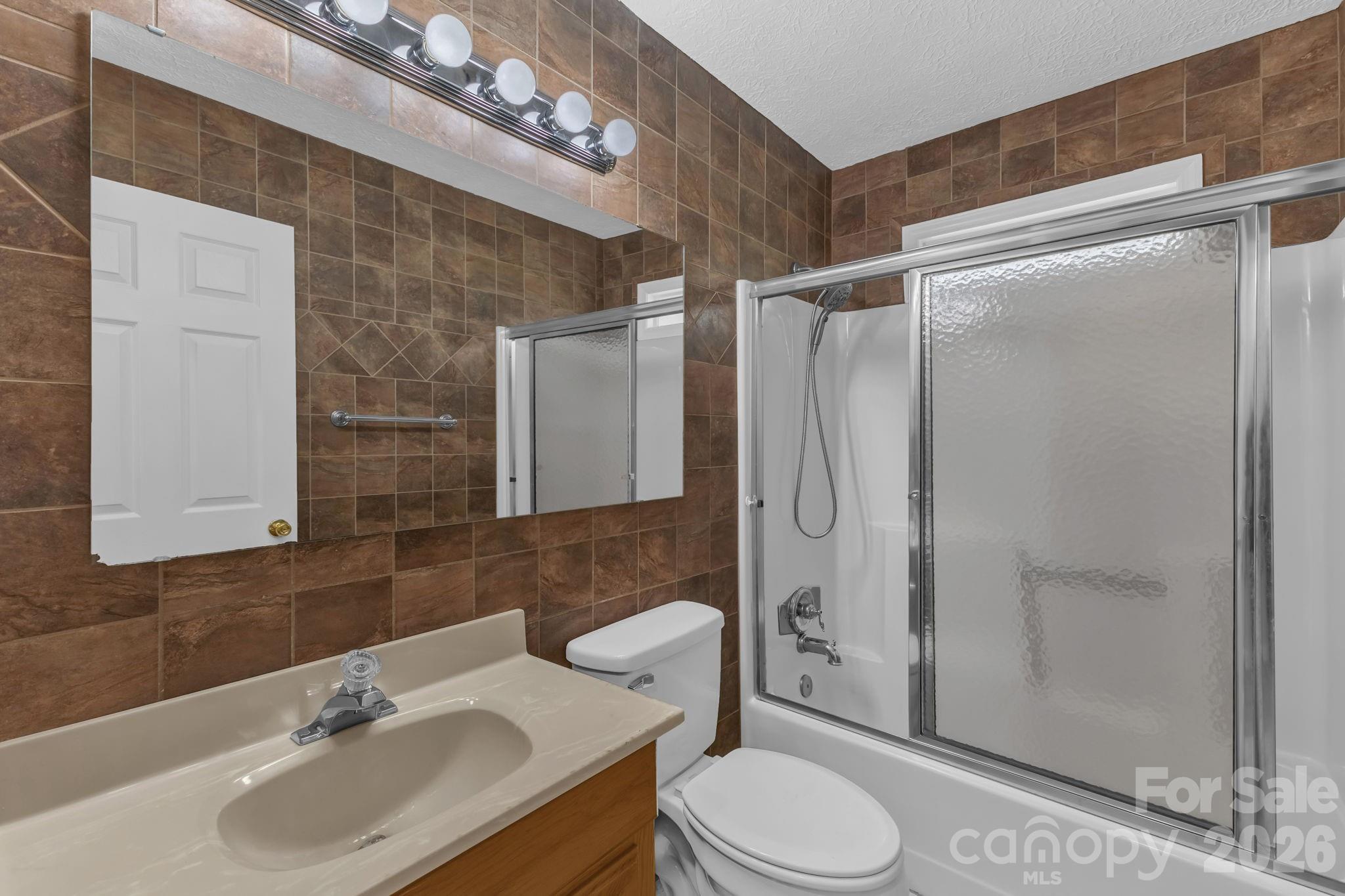 147 Elkwood Road — Asheville
