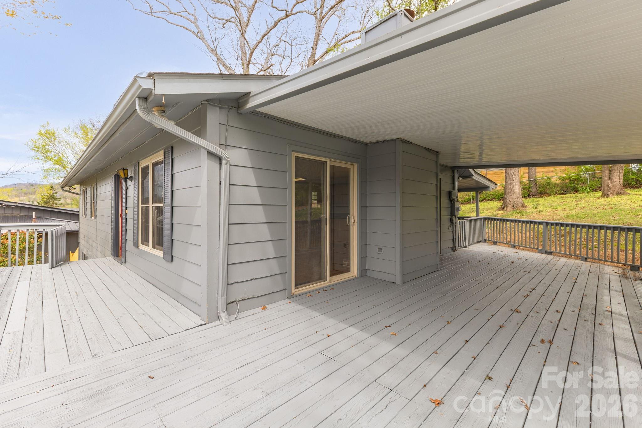 147 Elkwood Road — Asheville
