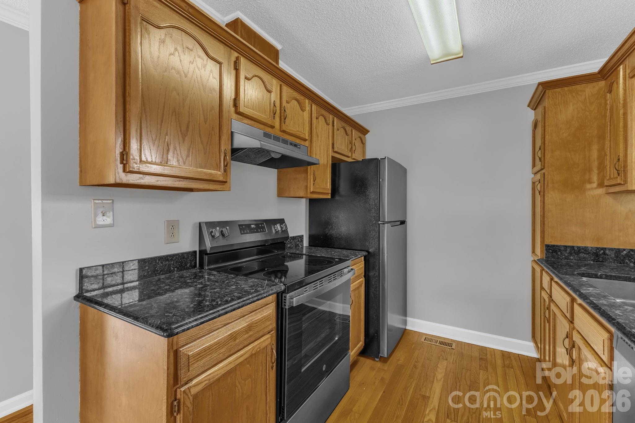 147 Elkwood Road — Asheville