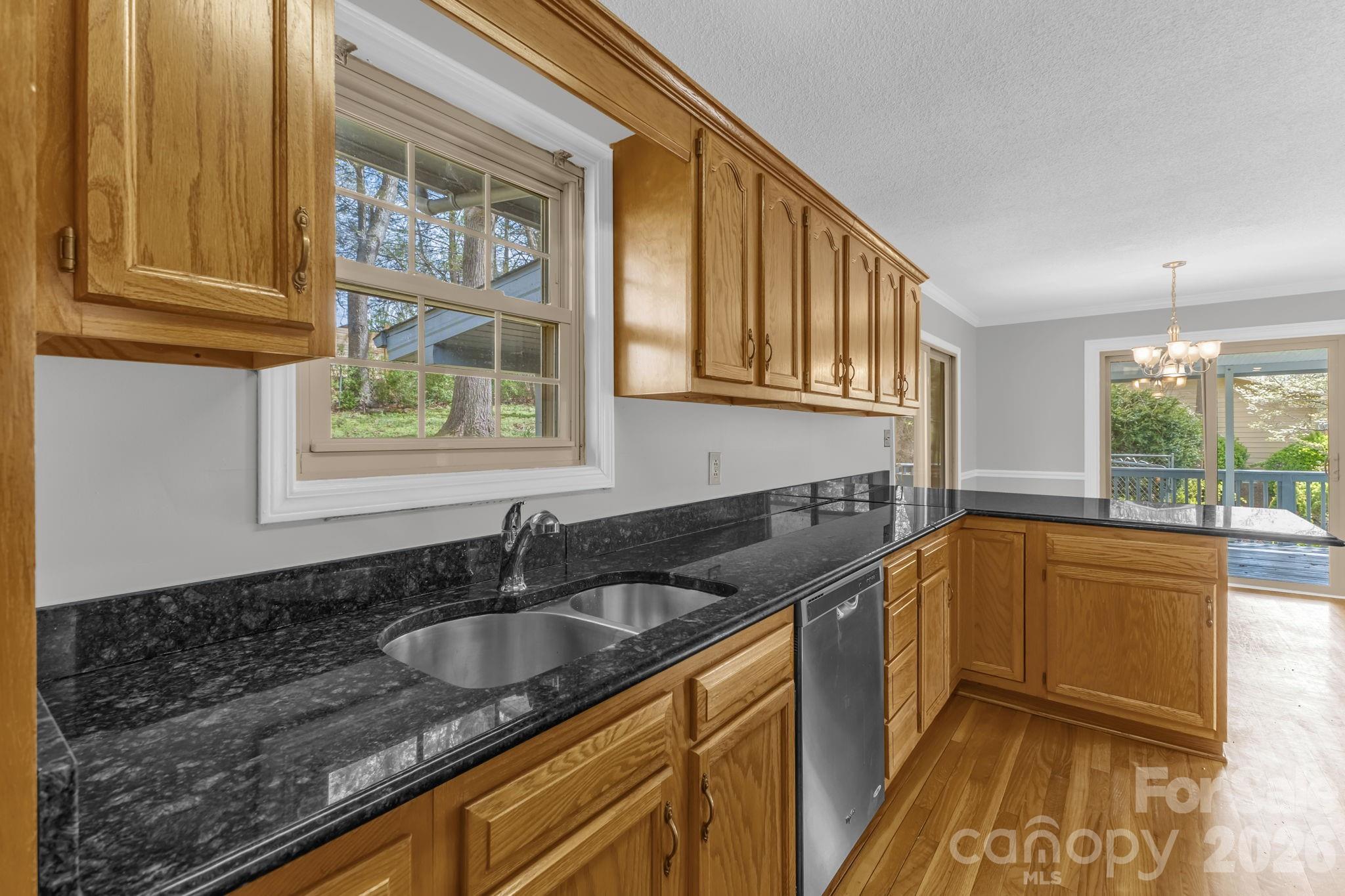 147 Elkwood Road — Asheville