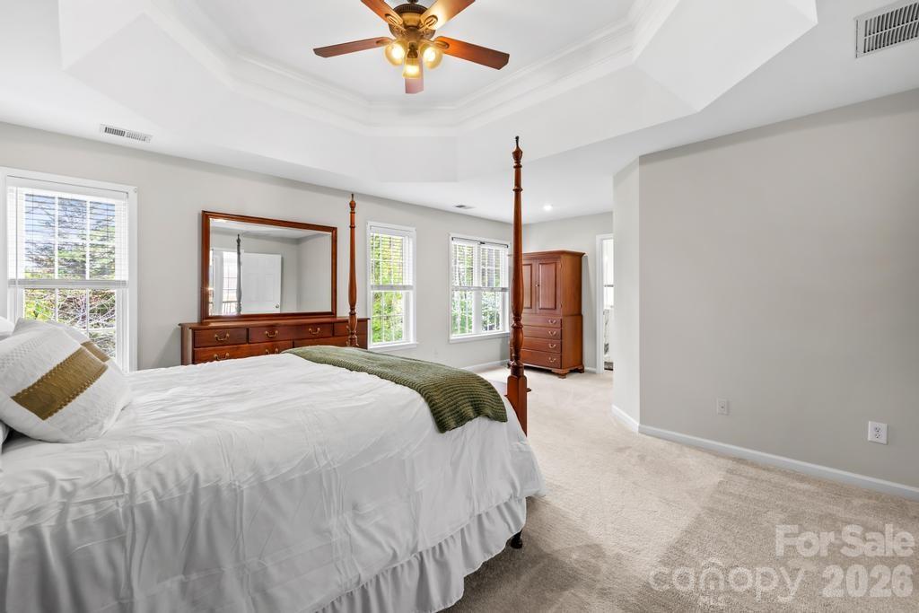 17028 Hampton Trace Road — Huntersville