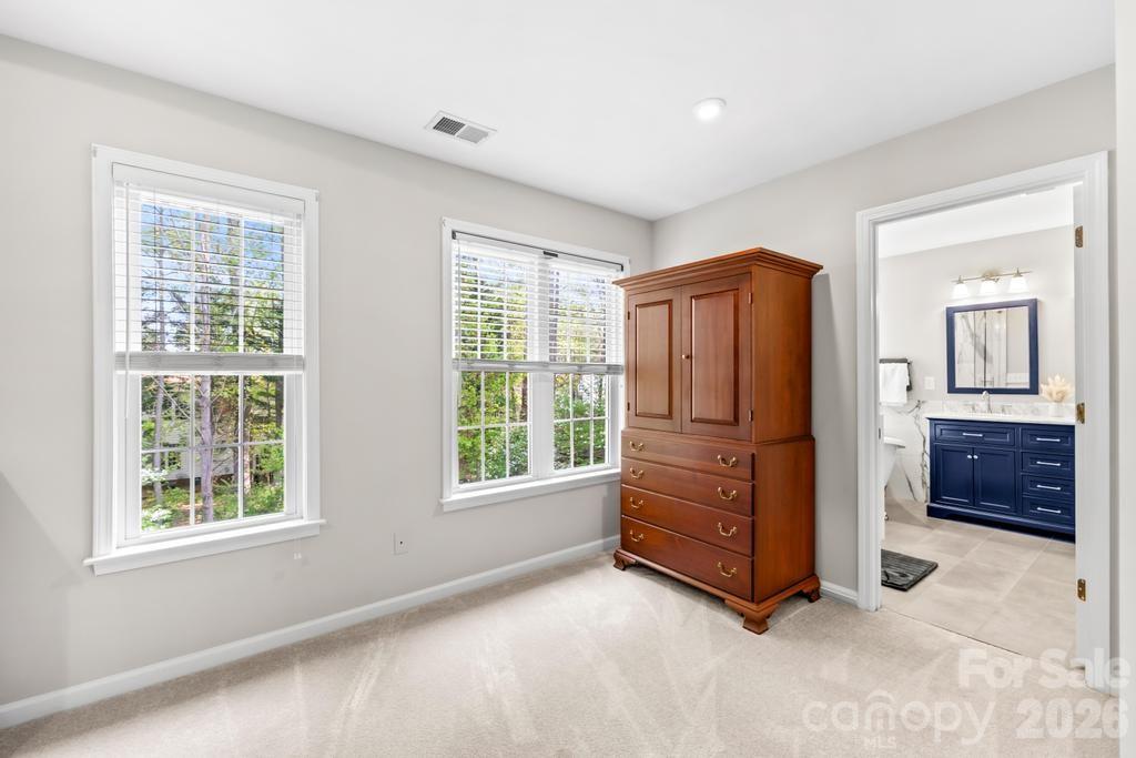 17028 Hampton Trace Road — Huntersville