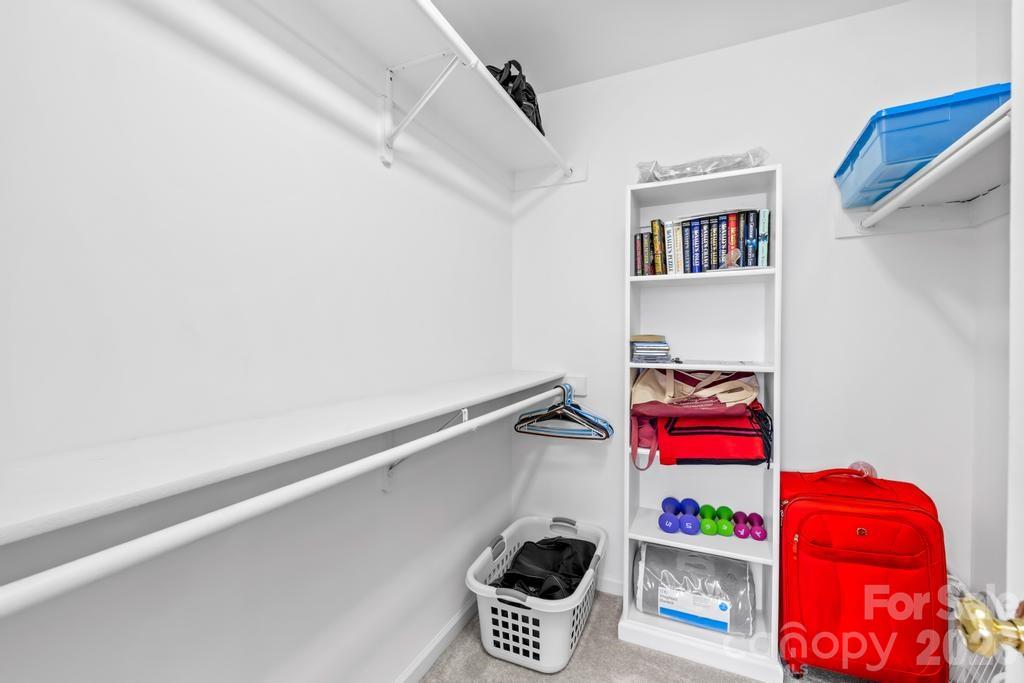 17028 Hampton Trace Road — Huntersville