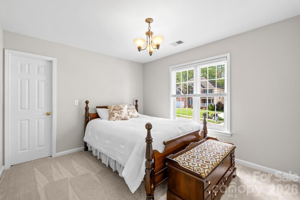17028 Hampton Trace Road — Huntersville