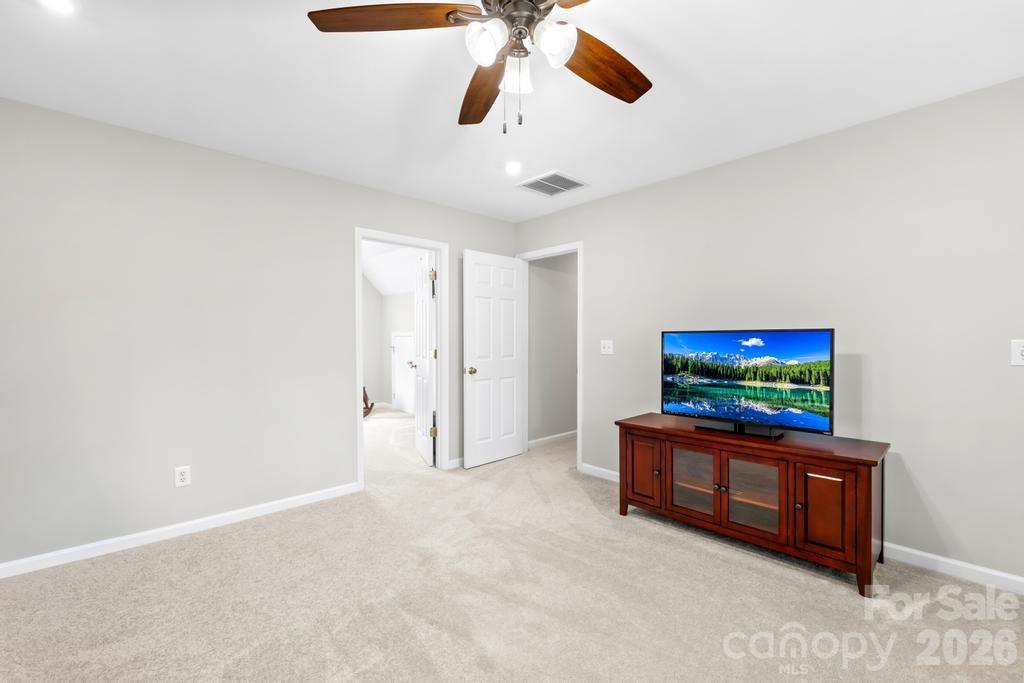 17028 Hampton Trace Road — Huntersville