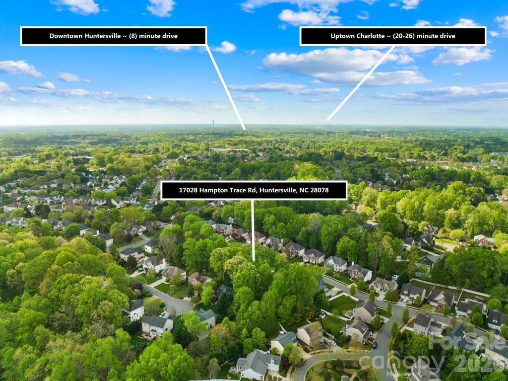 17028 Hampton Trace Road — Huntersville
