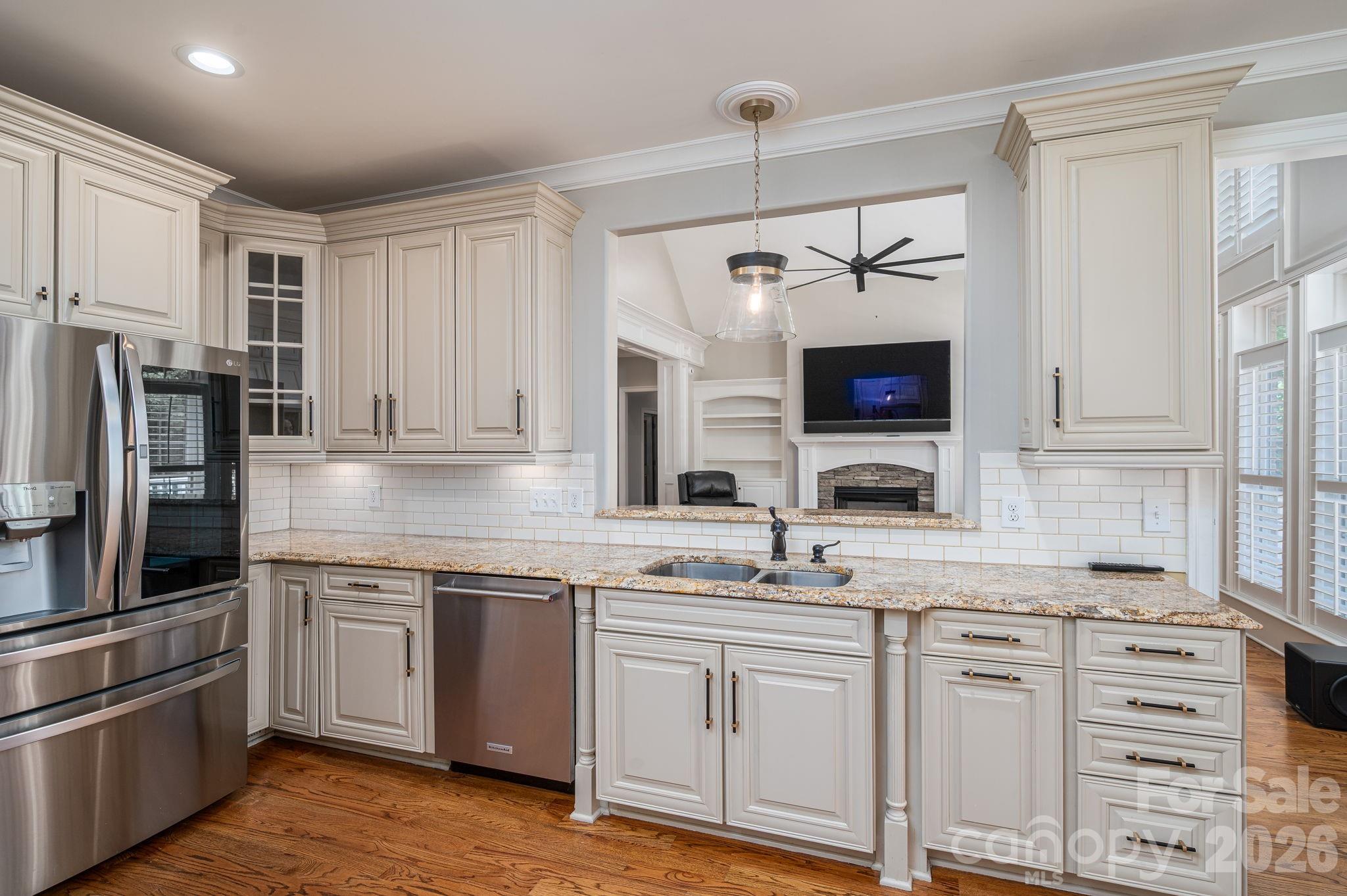 6627 Harbor Oaks Drive — Denver