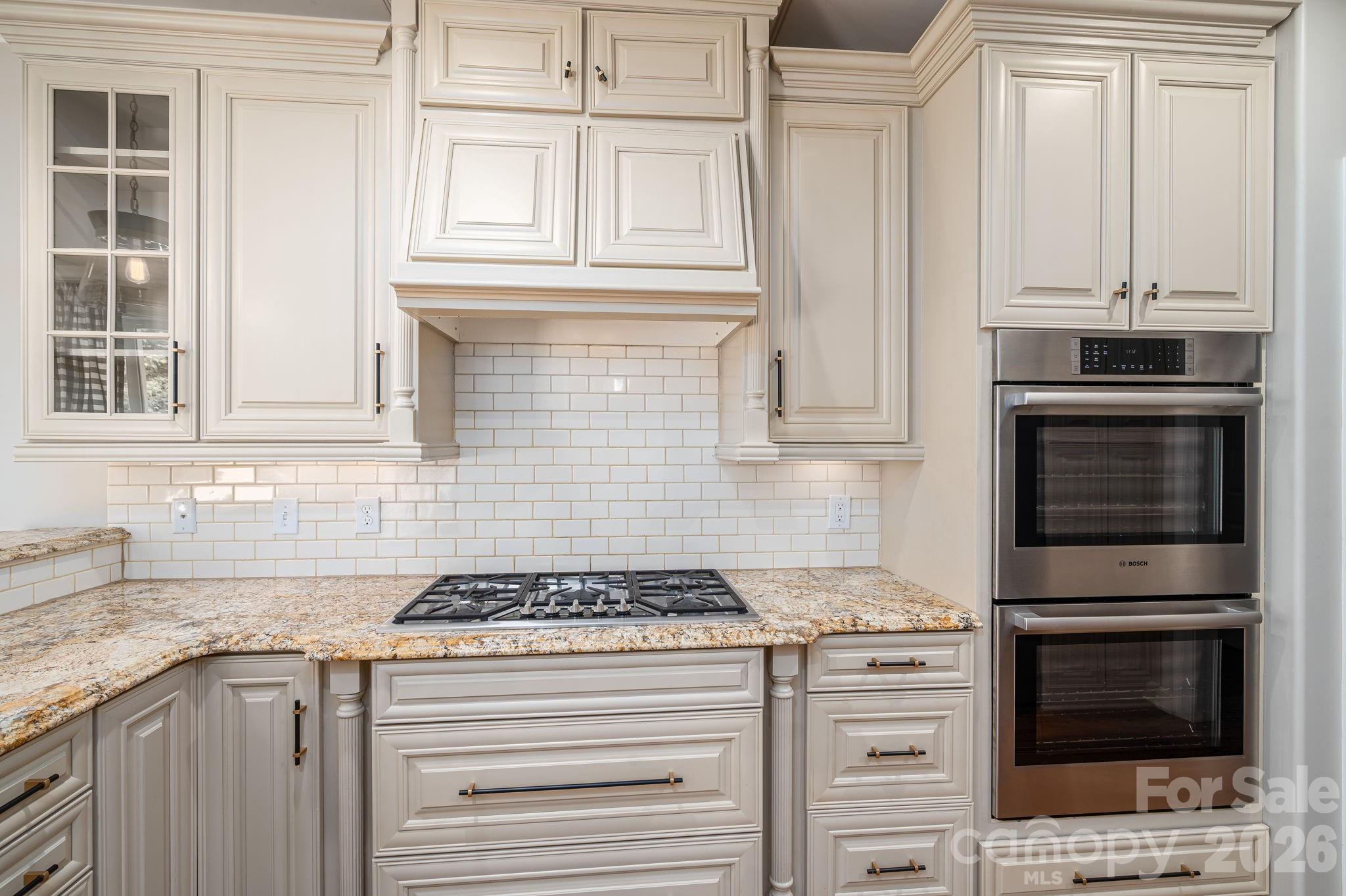 6627 Harbor Oaks Drive — Denver