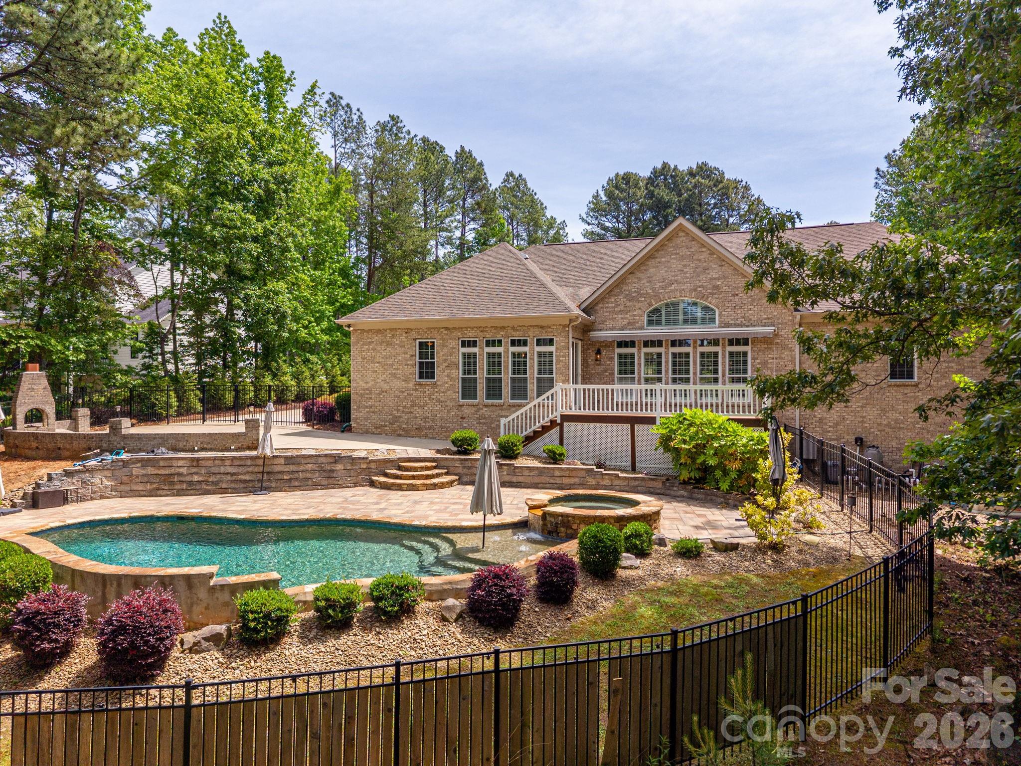 6627 Harbor Oaks Drive — Denver