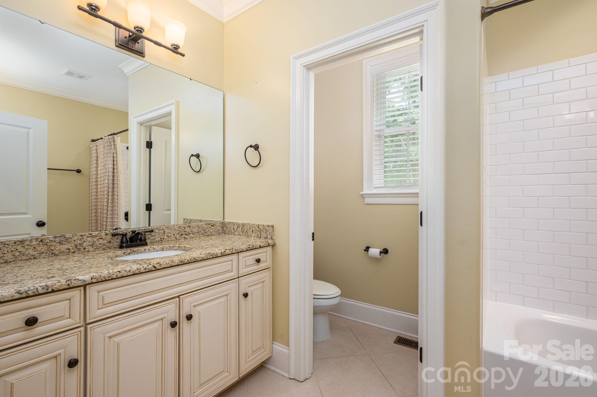 6627 Harbor Oaks Drive — Denver